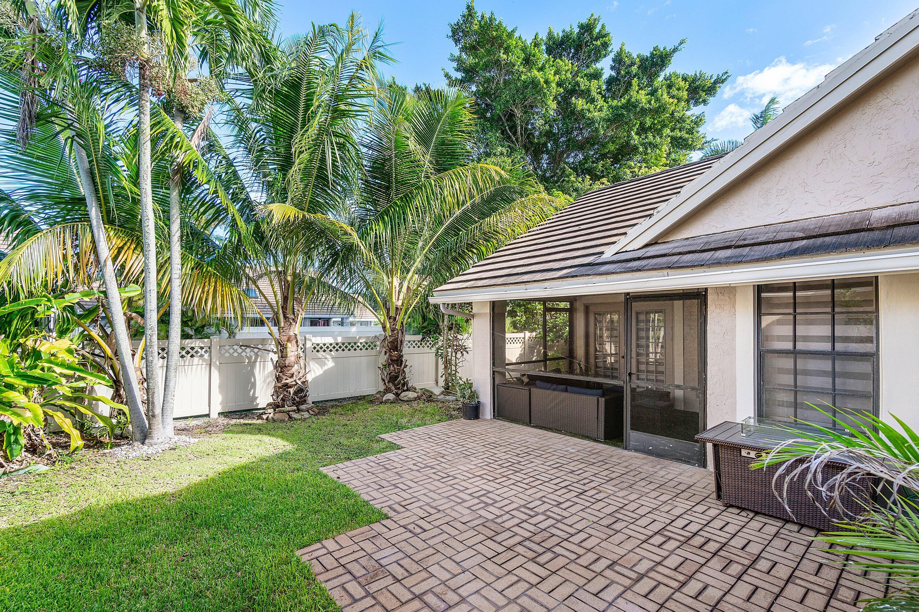 039-6947BitterbushPlace-BoyntonBeach-FL-