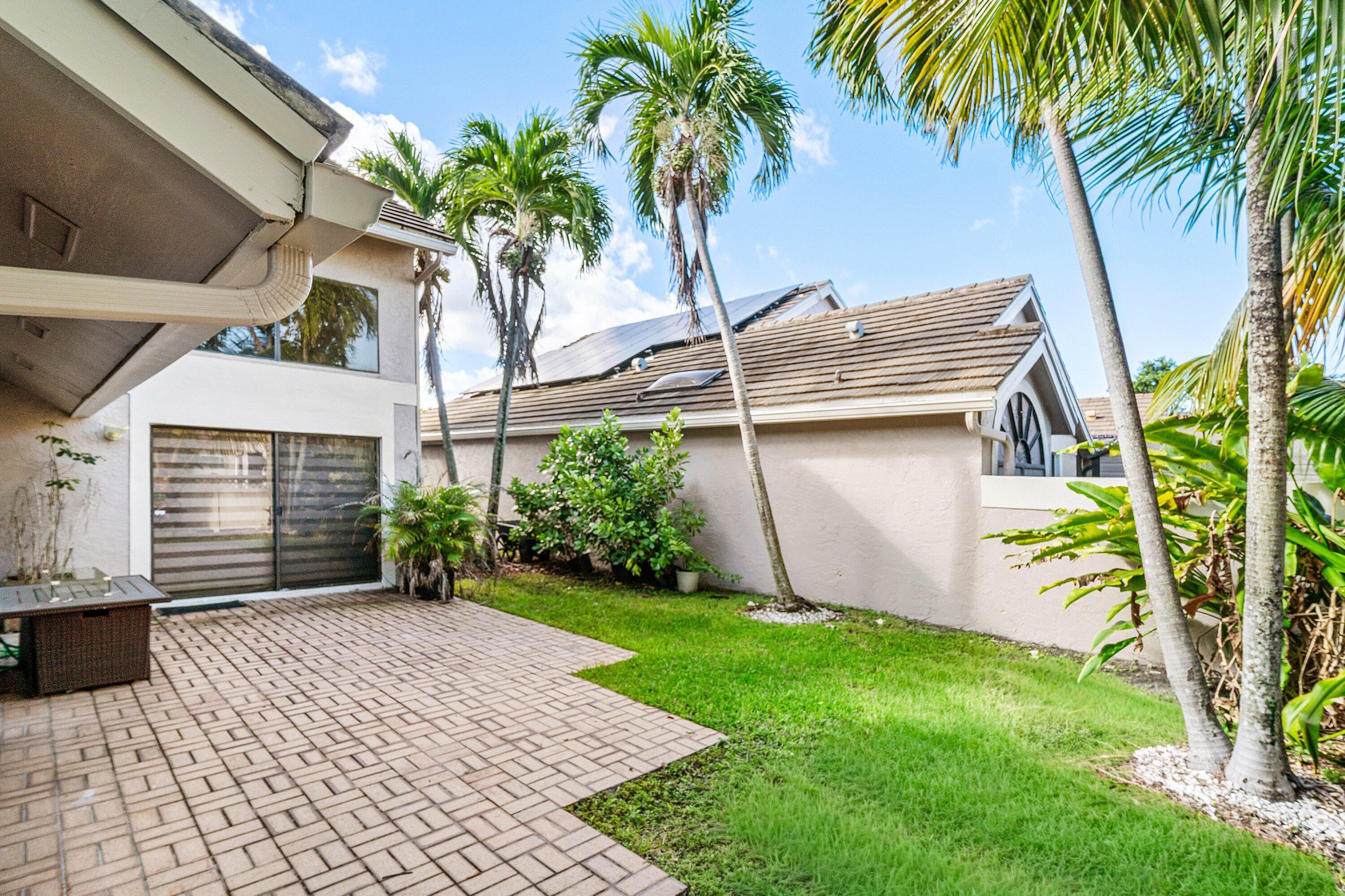 041-6947BitterbushPlace-BoyntonBeach-FL-