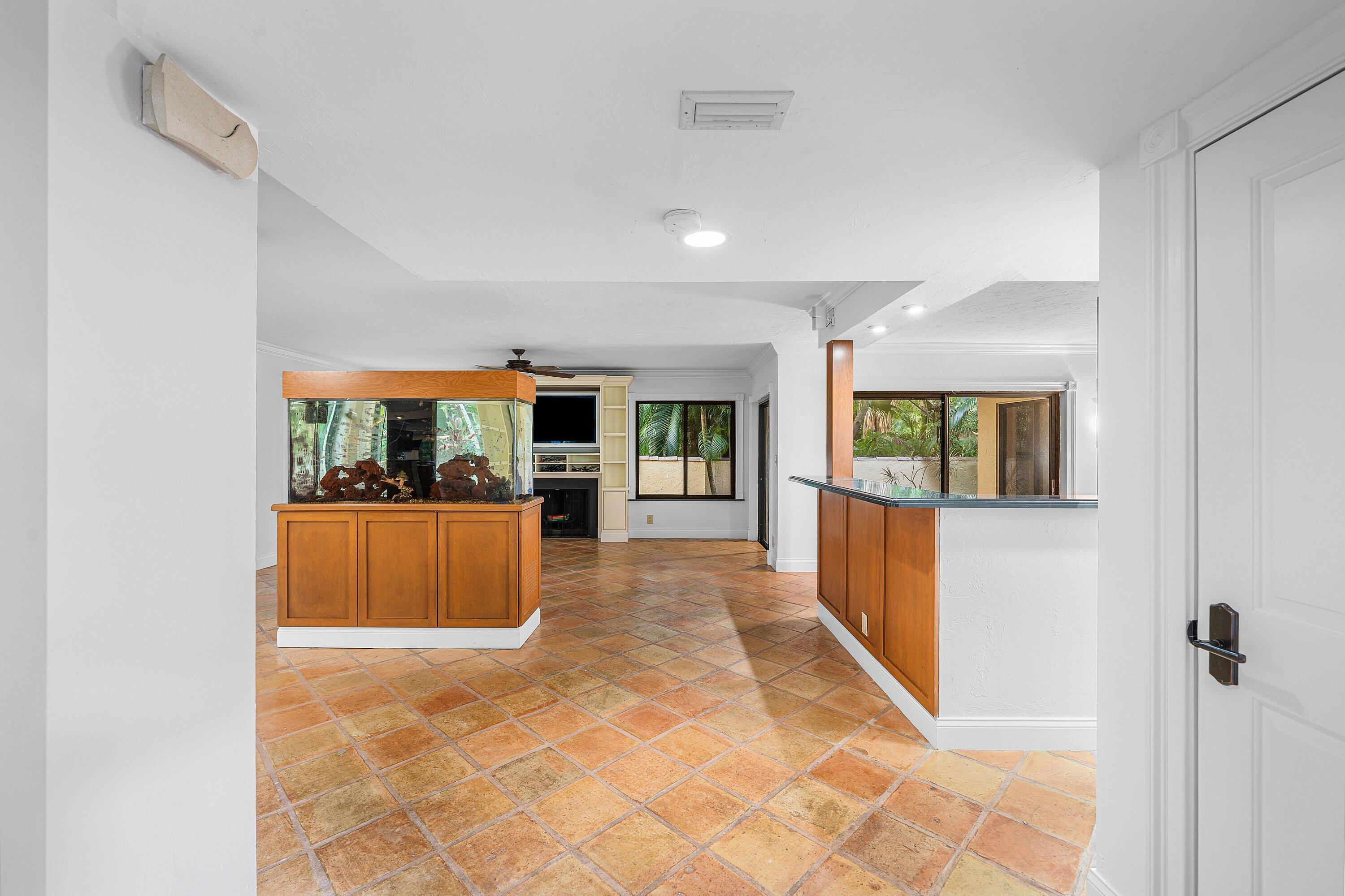 006-16VaLago-BoyntonBeach-FL-33435-SMA