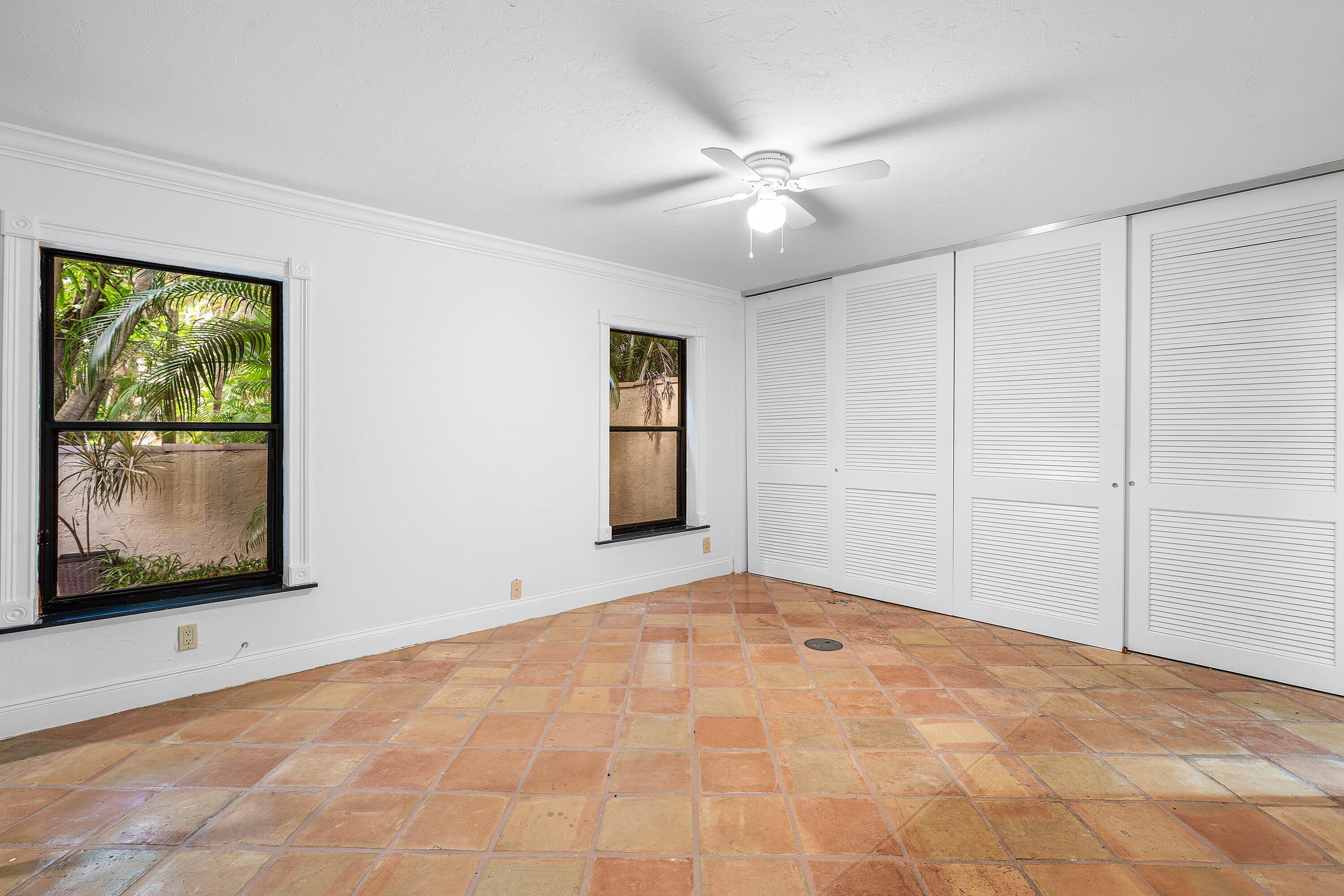 024-16VaLago-BoyntonBeach-FL-33435-SMA