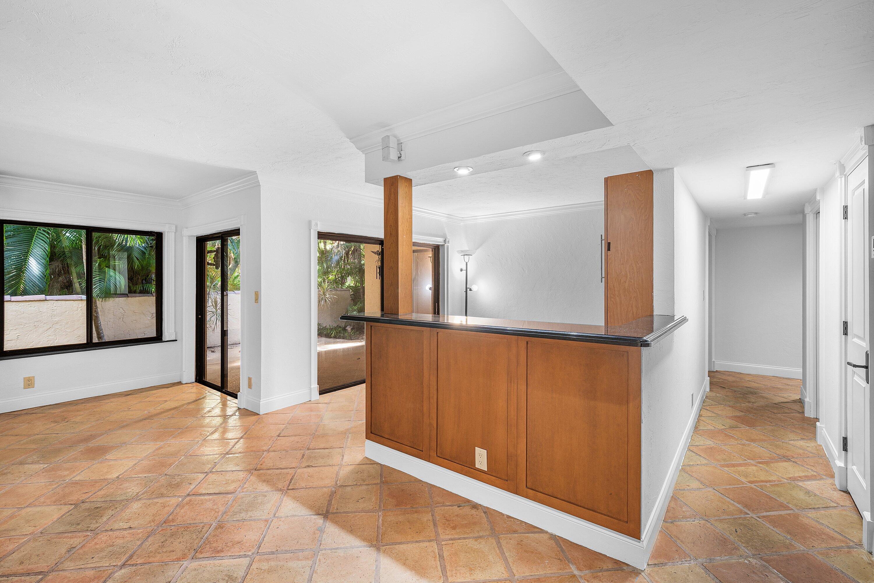 007-16VaLago-BoyntonBeach-FL-33435-SMA