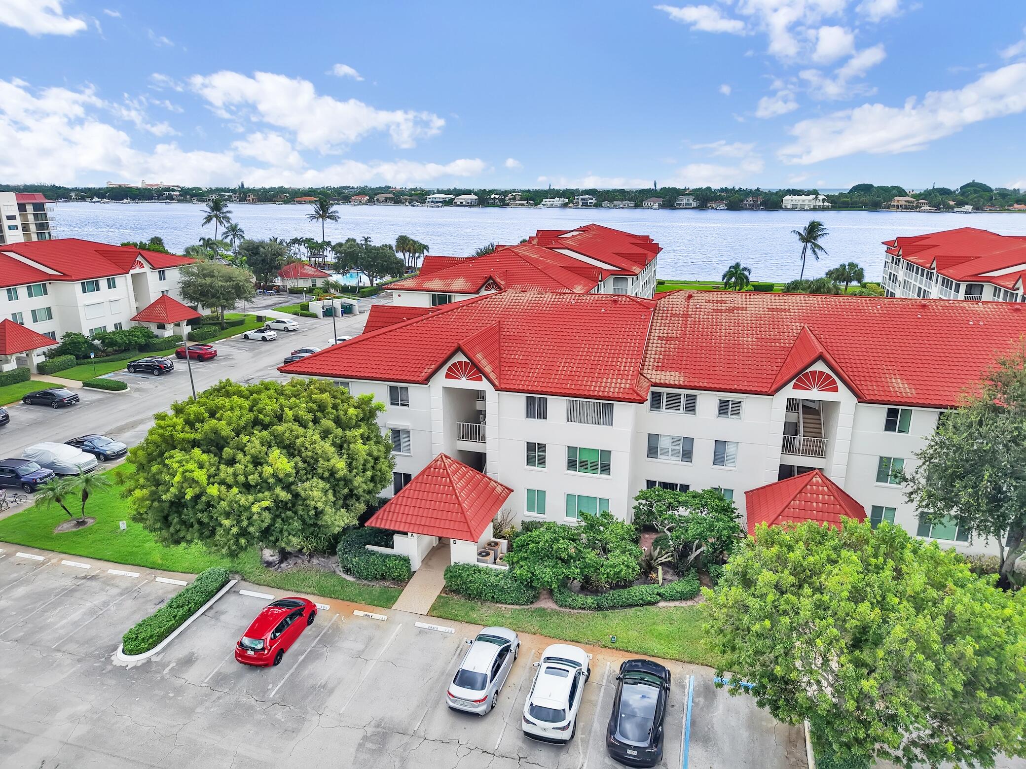 107 Half Moon Cir, Hypoluxo -5