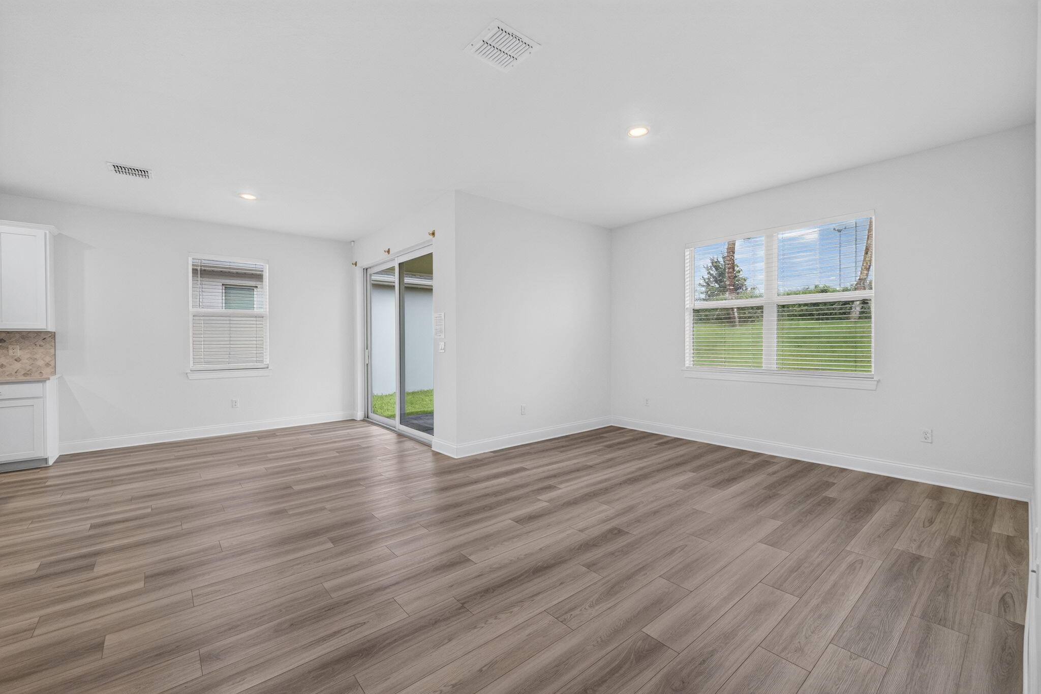13-web-or-mls-3A5A7523
