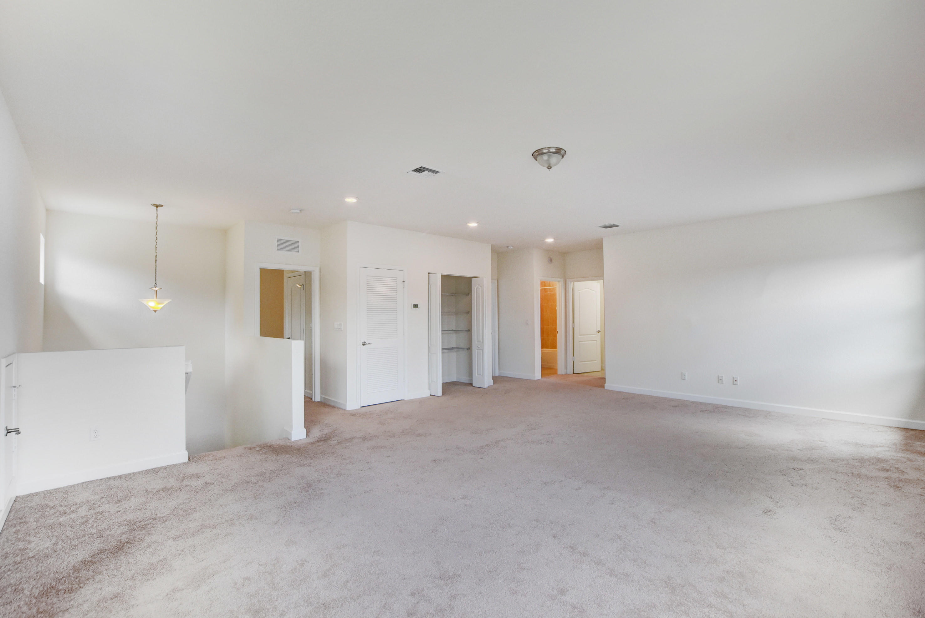 Extra Large Loft