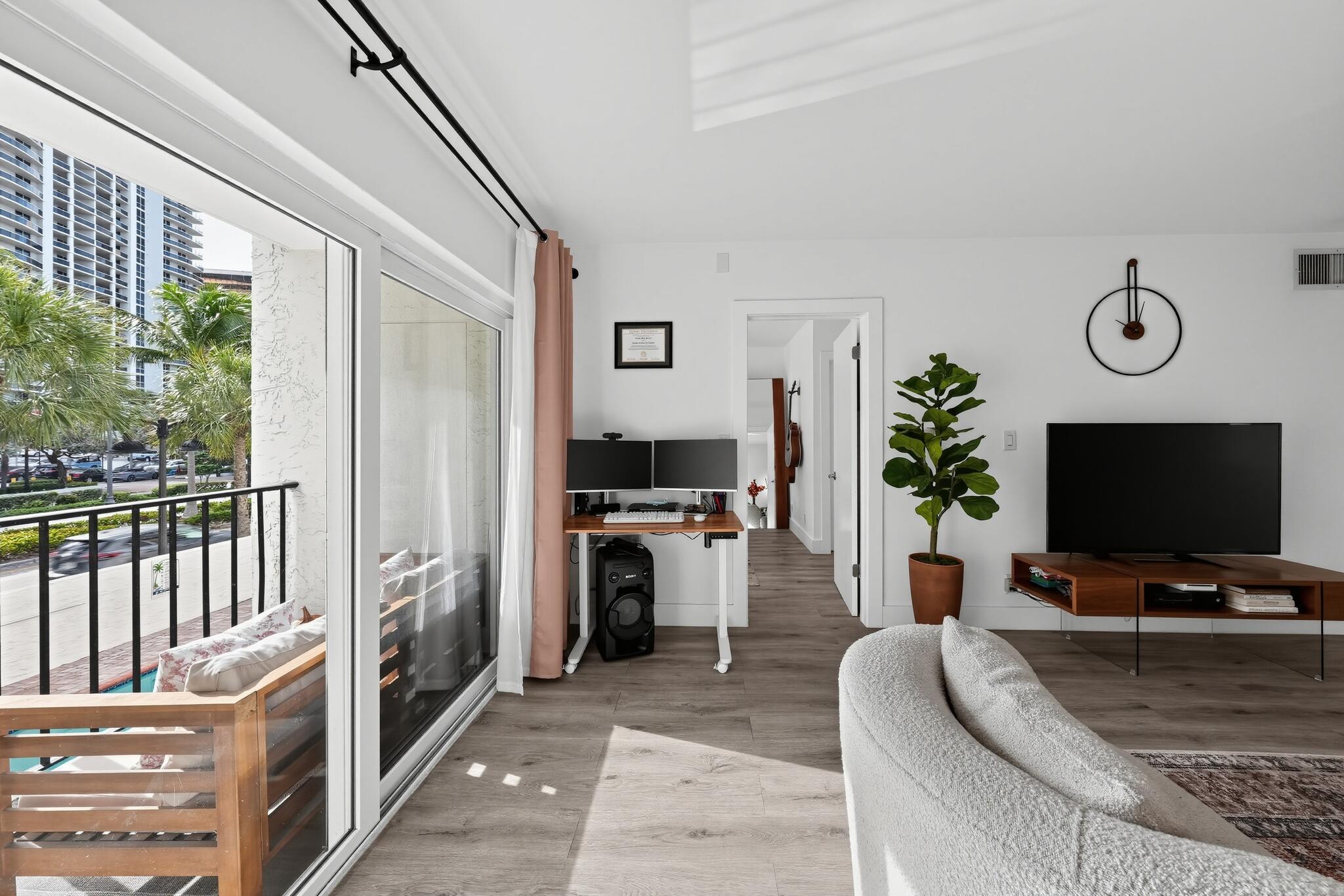 Large slider opens to balcony.