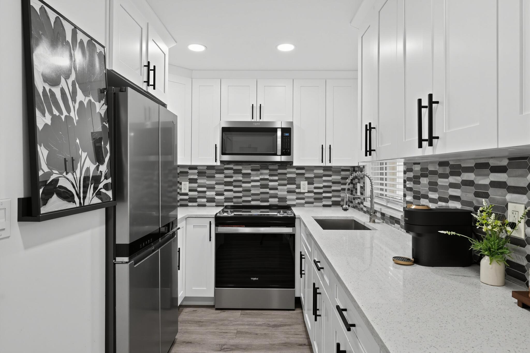 Stainless appliances.