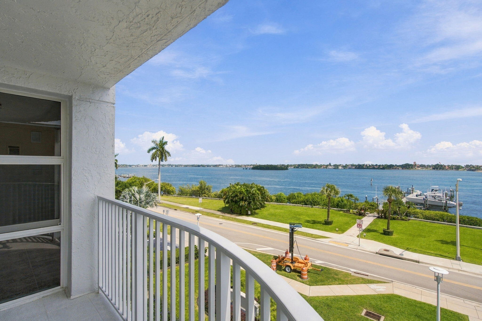 HT 403 11-web-or-mls-011_DSC02310