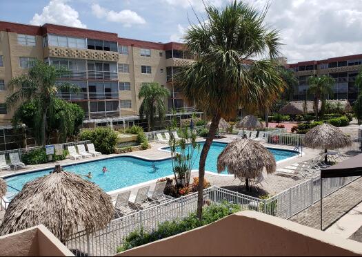 poly pool poly pool