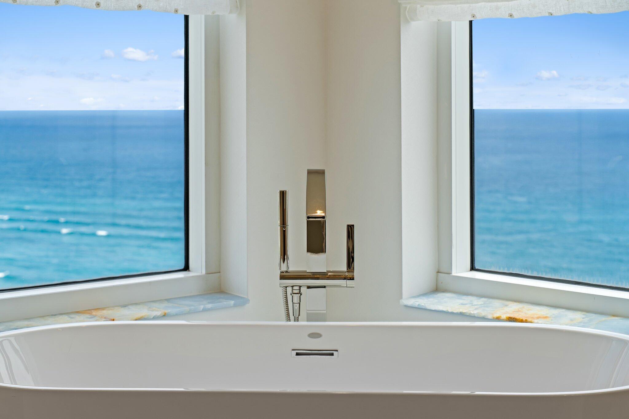 077-2700NorthOceanDrive-PH1-RivieraBeach