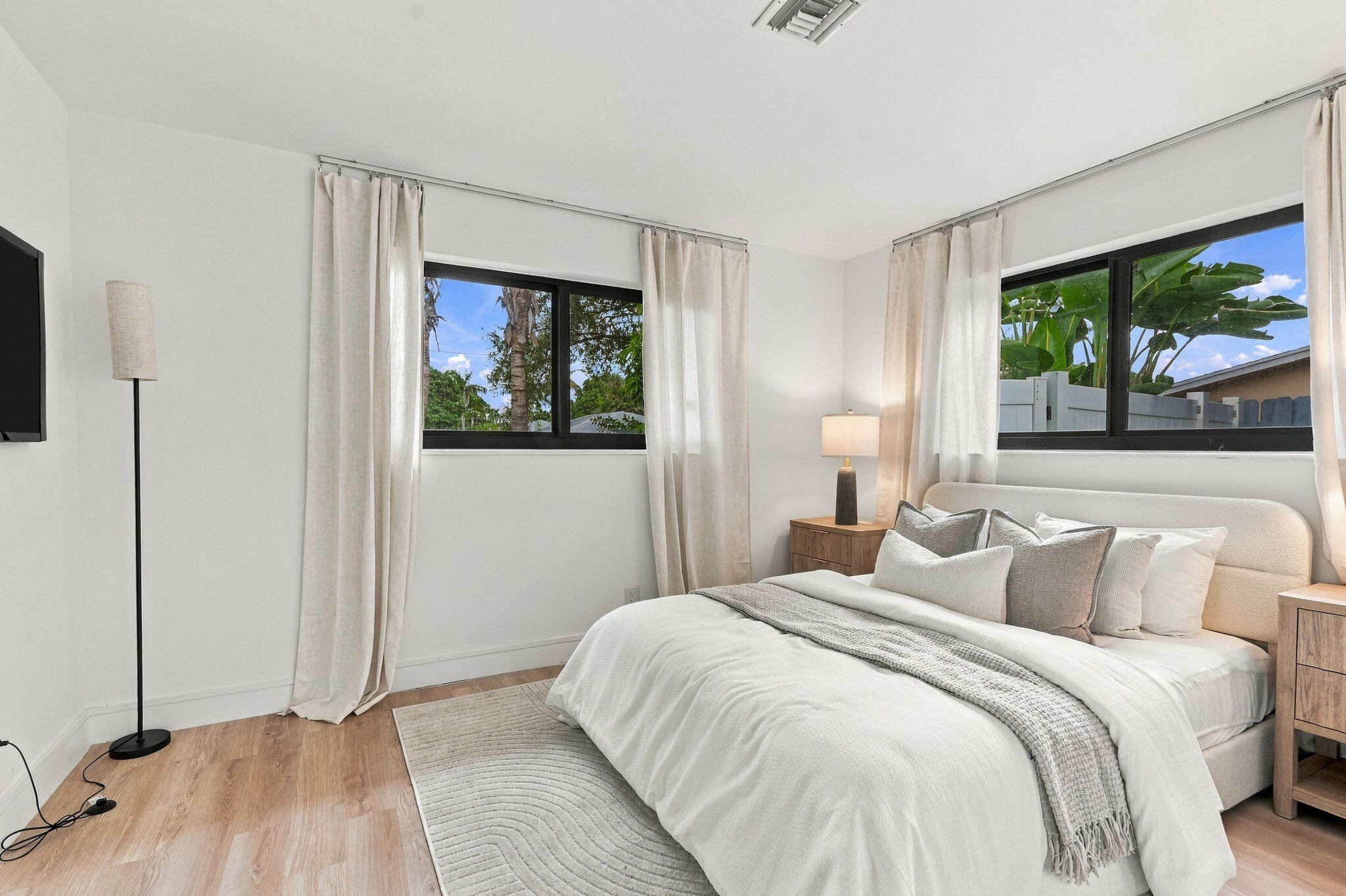 5-web-or-mls-454_Dover_Rd_003