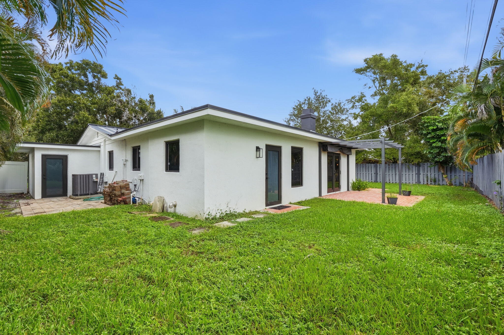 43-web-or-mls-454_Dover_Rd_042