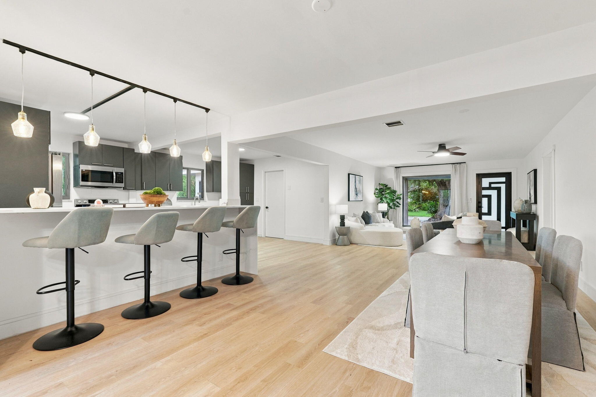 28-web-or-mls-454_Dover_Rd_026