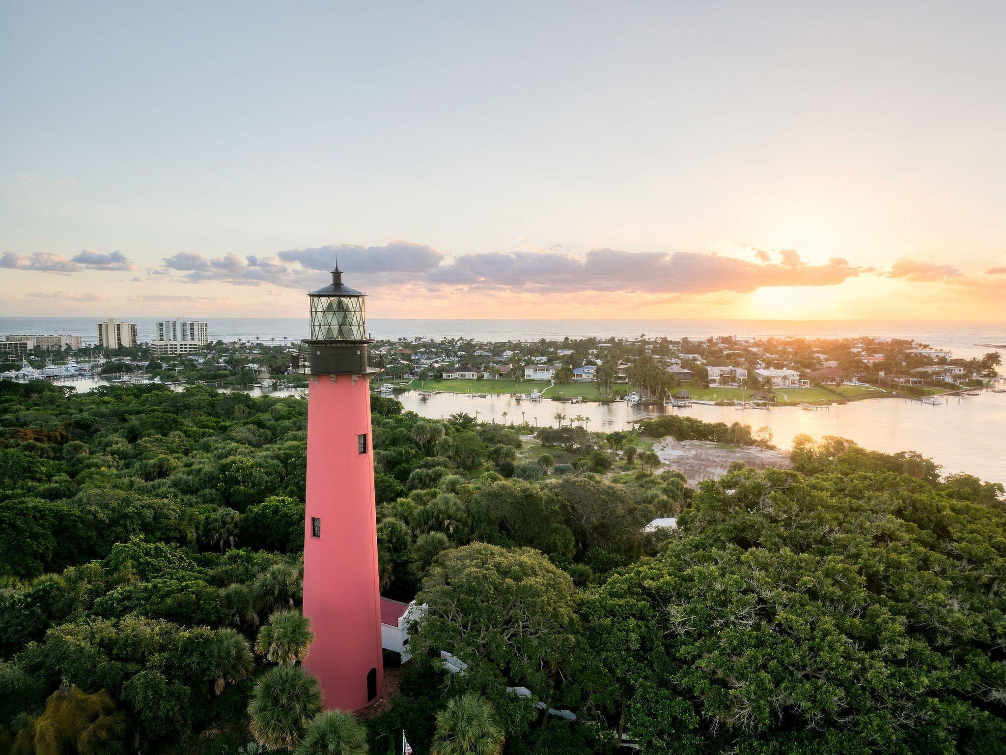 53-web-or-mls-lighthouse_v2_001