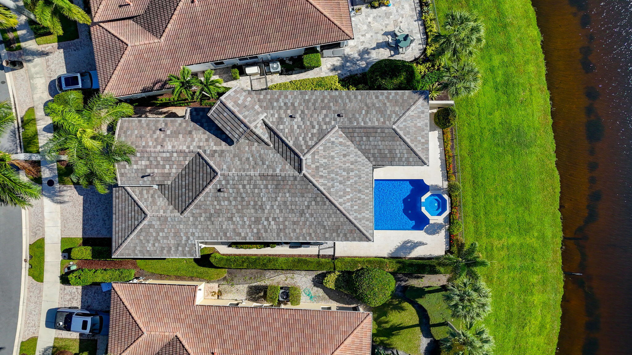 85-web-or-mls-DJI_20261020224556_0889_D-