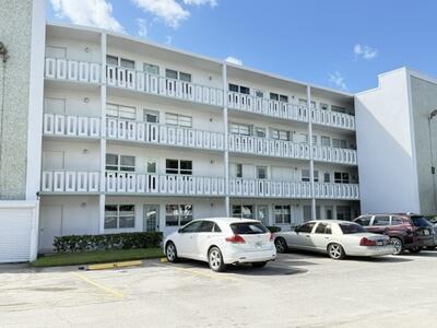 Wellington H - Century Village - West Palm Beach, FL