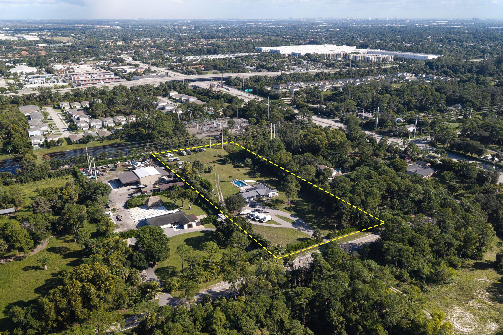 6529-Pioneer-Rd-WPB-MLS-011
