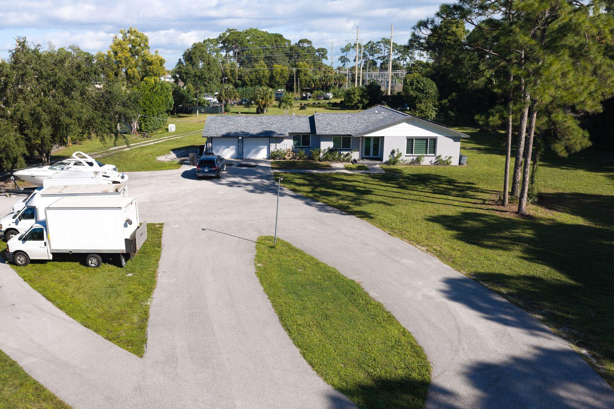 6529-Pioneer-Rd-WPB-MLS-008