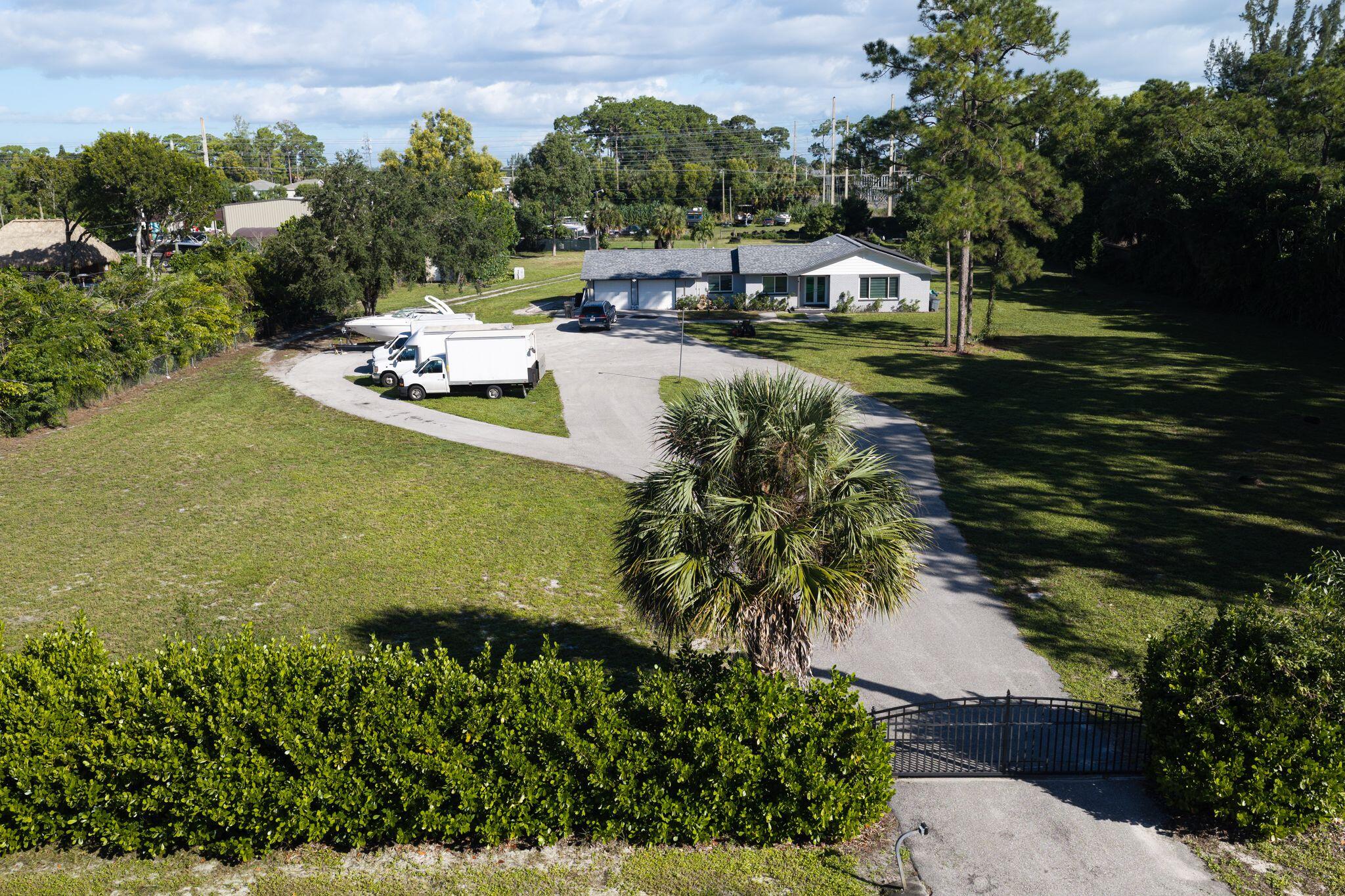 6529-Pioneer-Rd-WPB-MLS-006