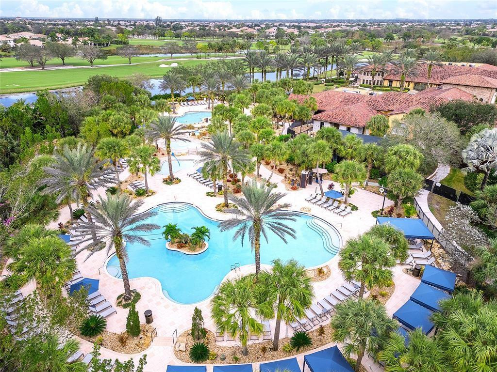 Clubhouse Pool
