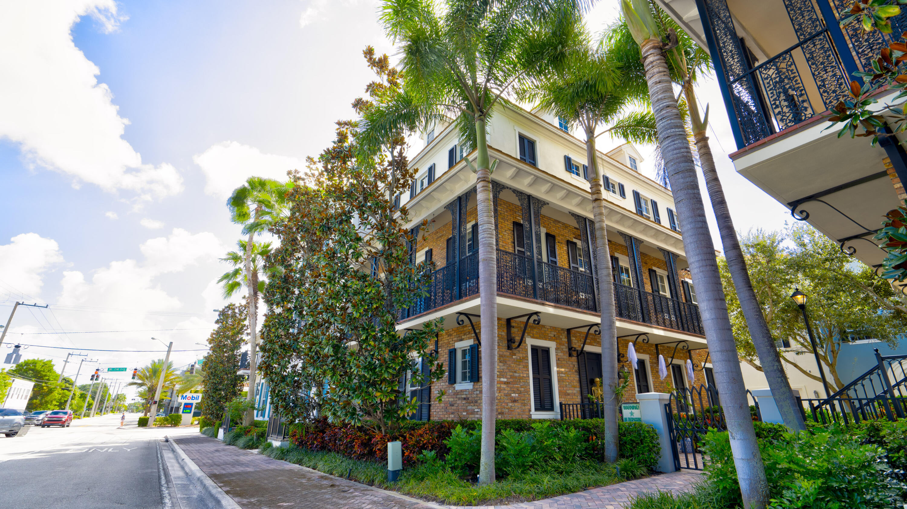 143_N_Cannery_Row_Cir_Delray_Beach_FL_33