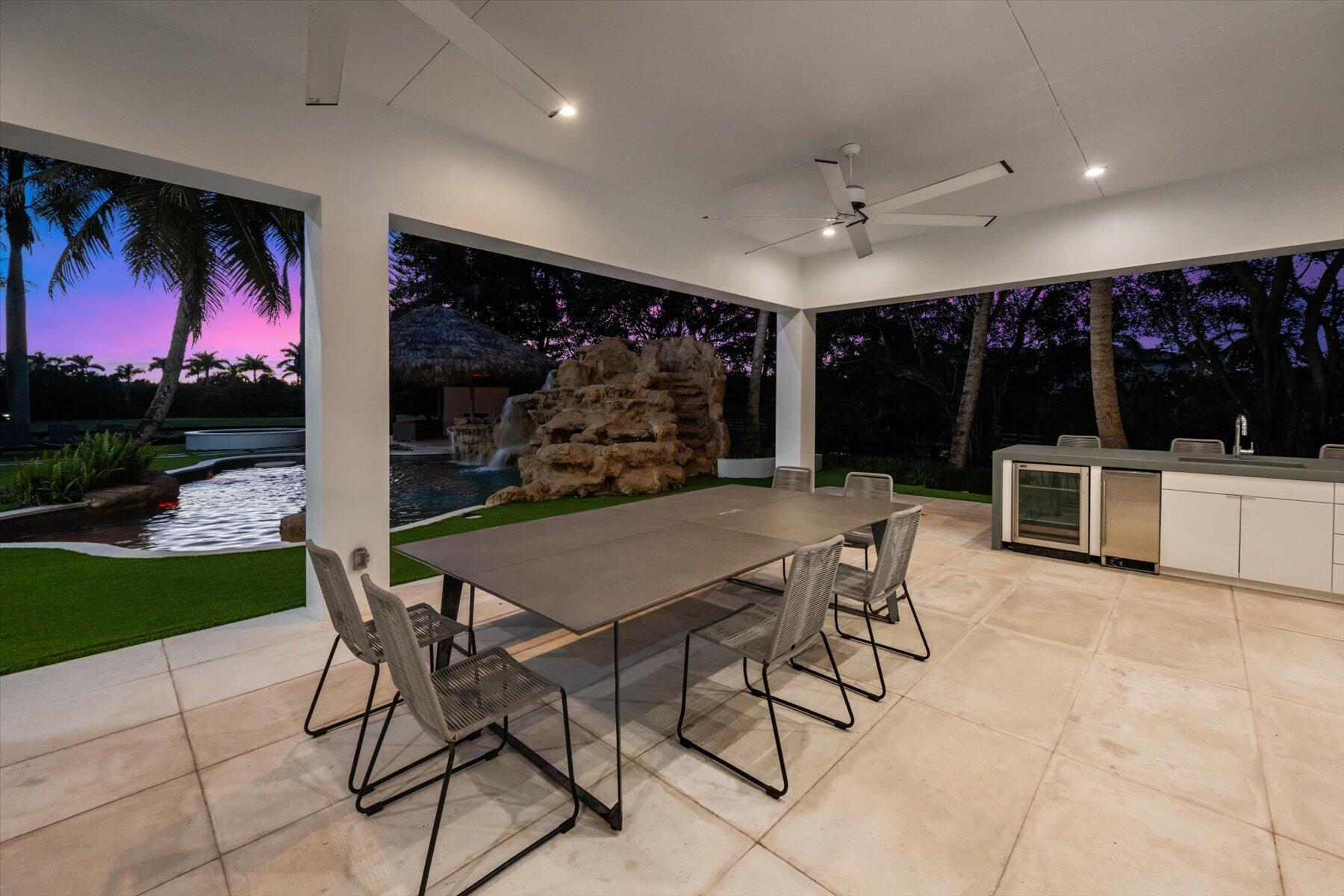 Covered Patio with outdoor kitchen