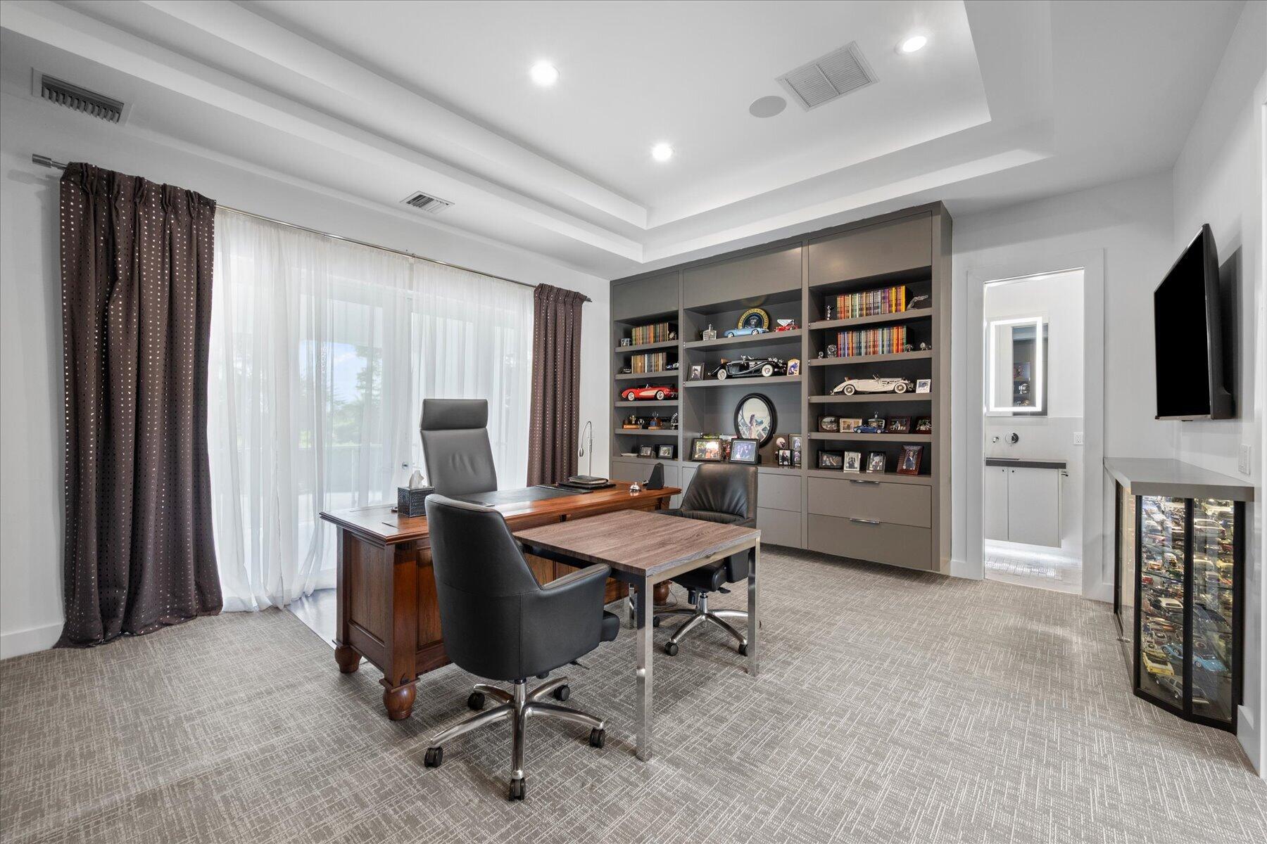 upstairs office/4th bedroom with full bathroom