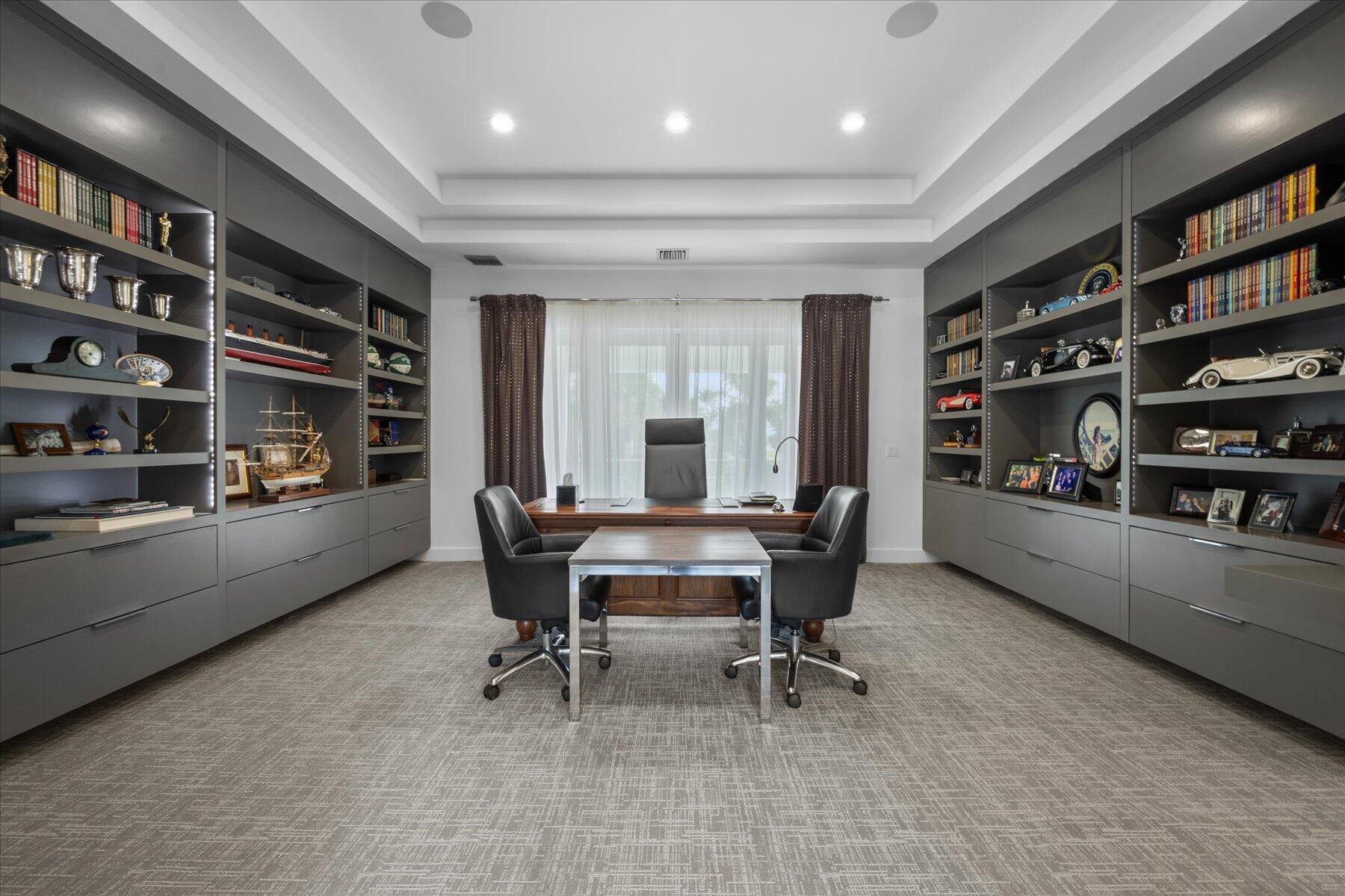 upstairs office/4th bedroom with full bathroom