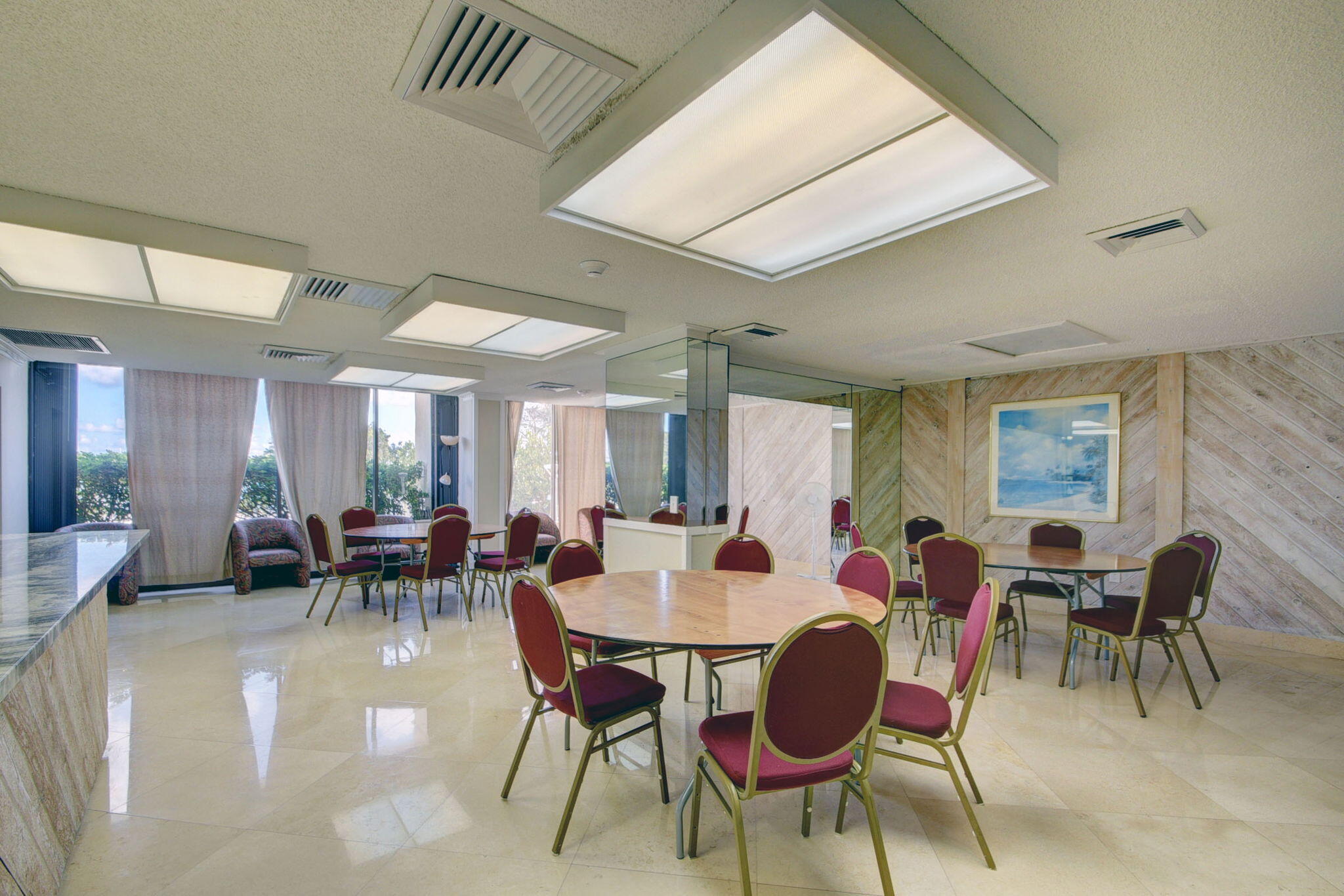 42-web-or-mls-5600 N Flagler (9)