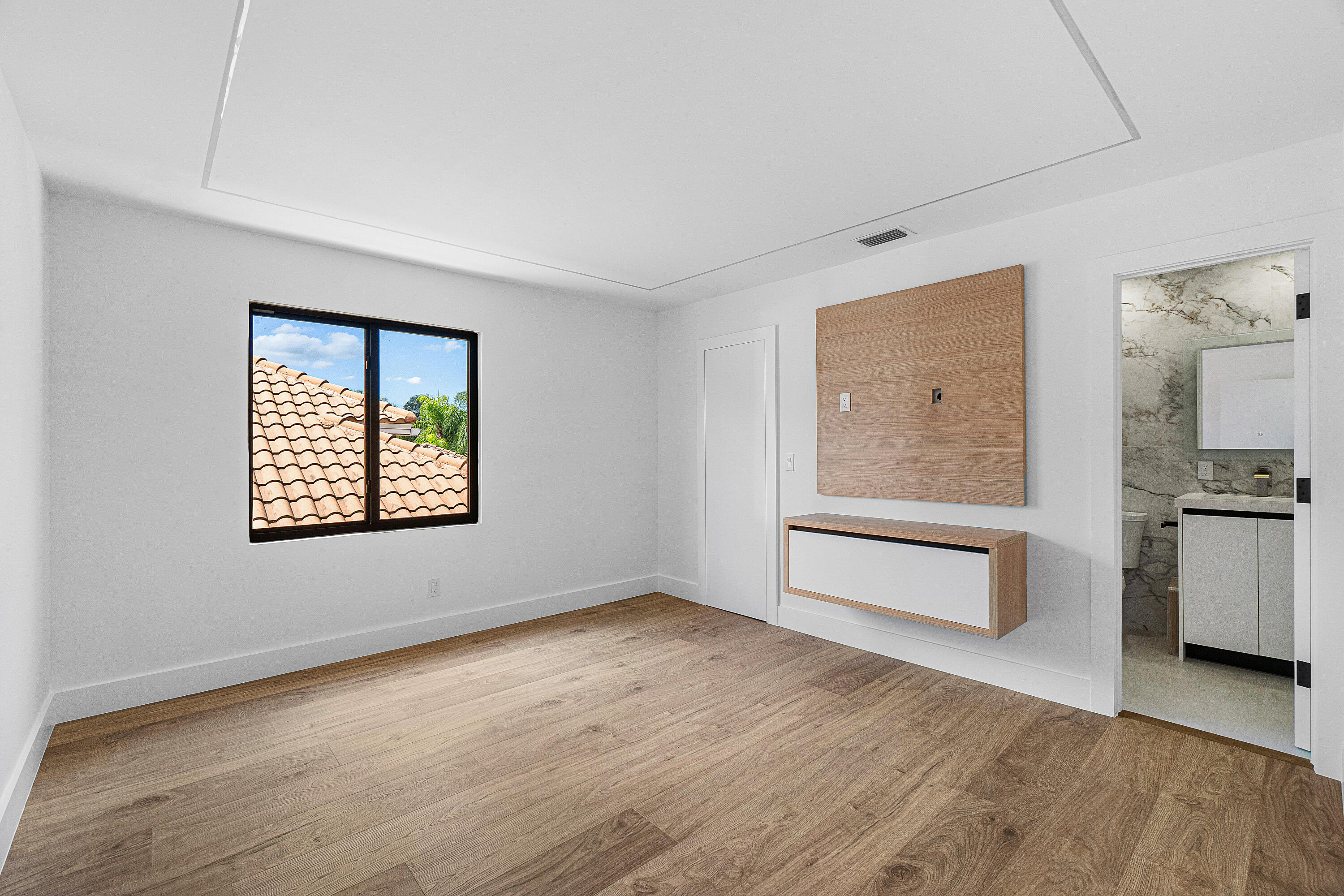 Guest Bedroom 2