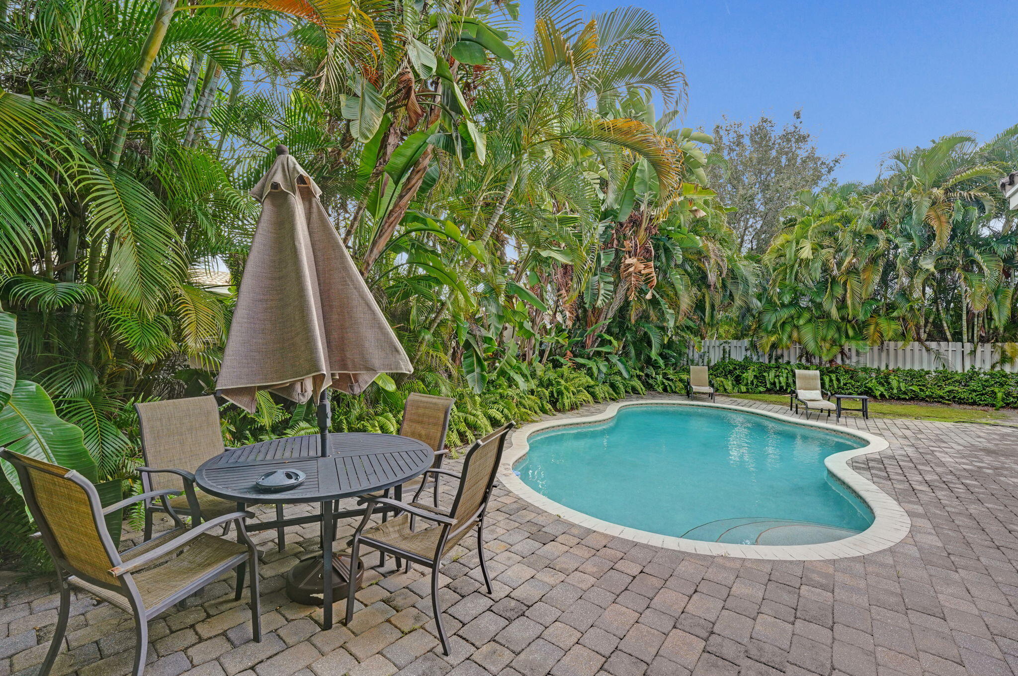84-web-or-mls-DSC06387
