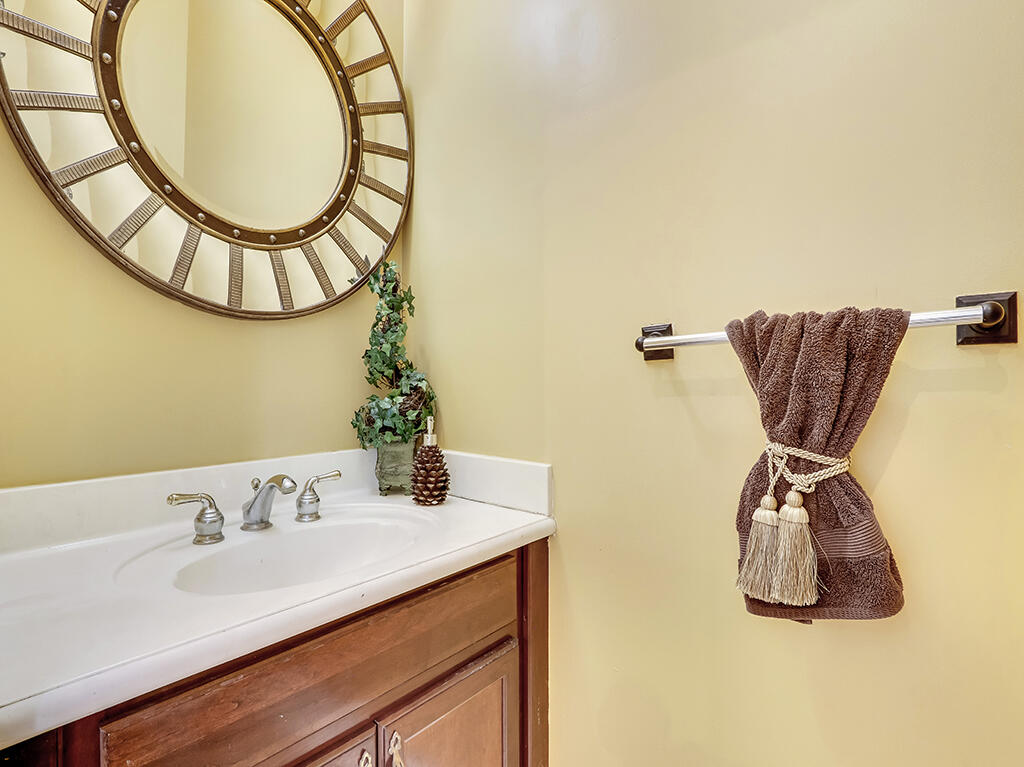 15507 Citrus Grove Blvd - Half Bath
