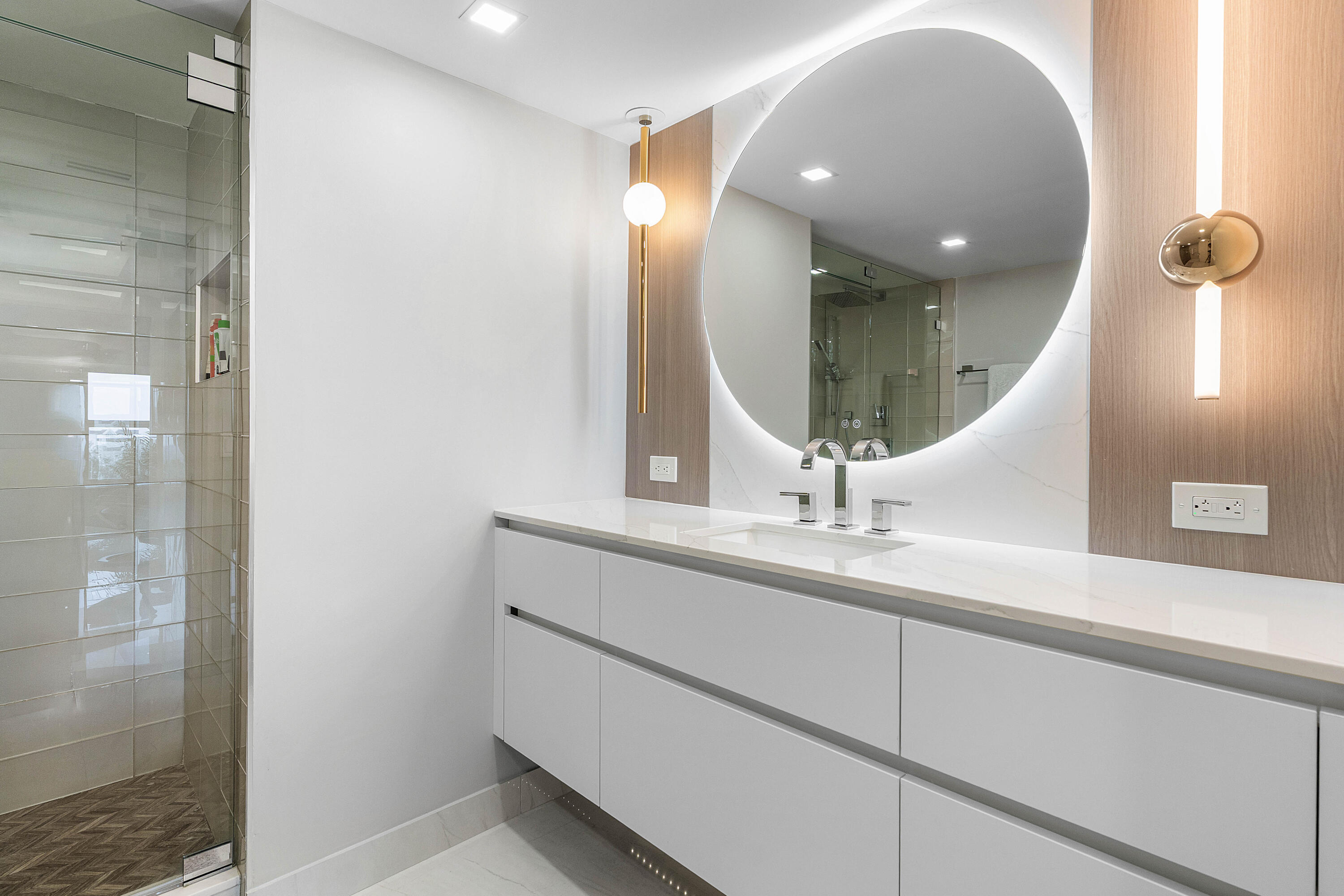 017-875EastCaminoReal-11-BocaRaton-FL-33