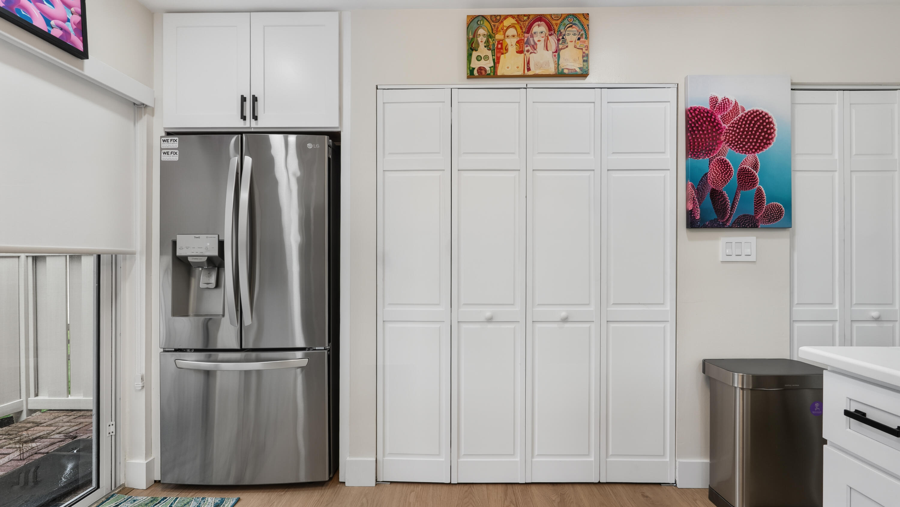 17-kitchen-fridge-pantry-DSC03899