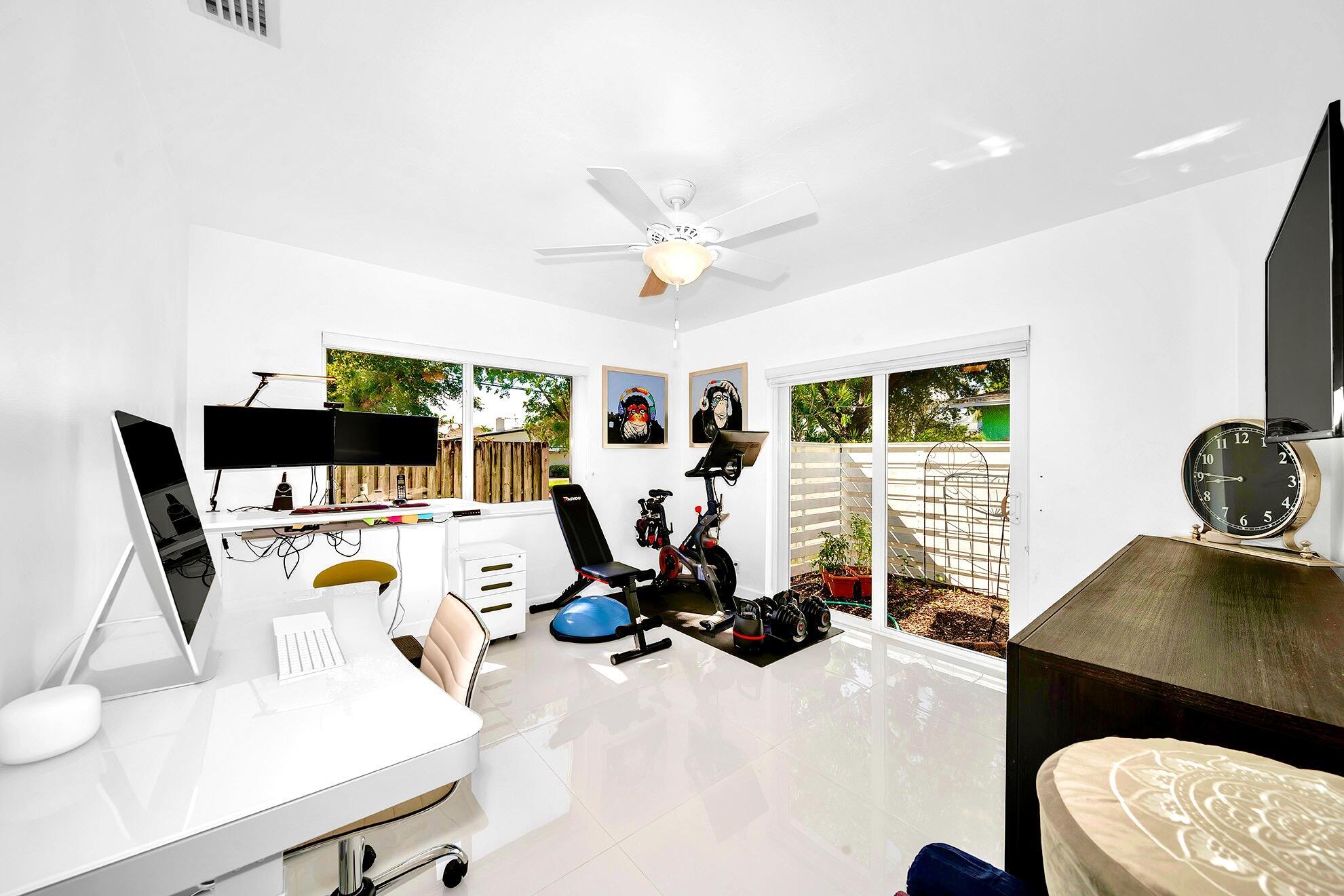 1303 Cordova Dr 13