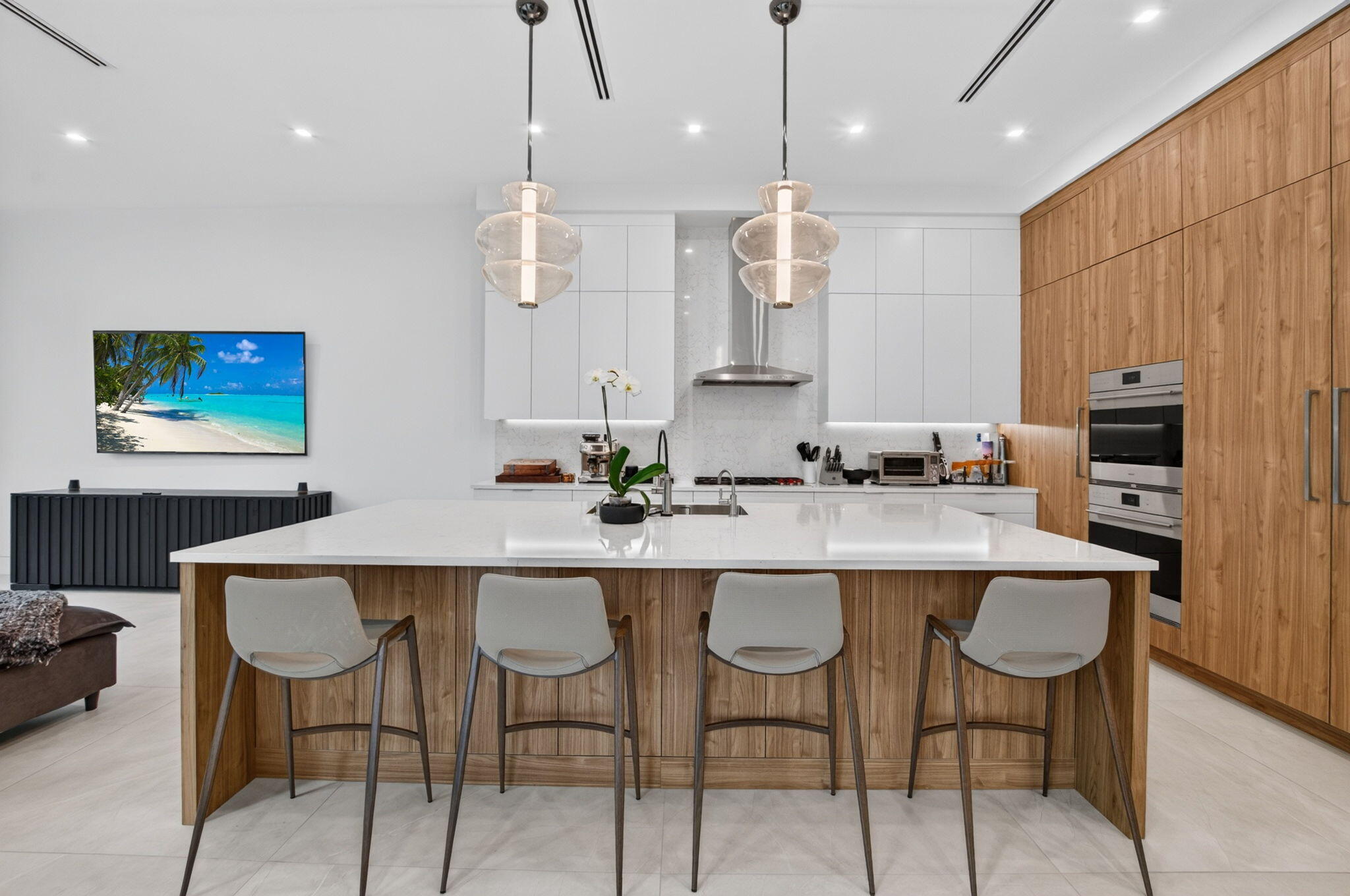 CHEFS KITCHEN CHEFS KITCHEN