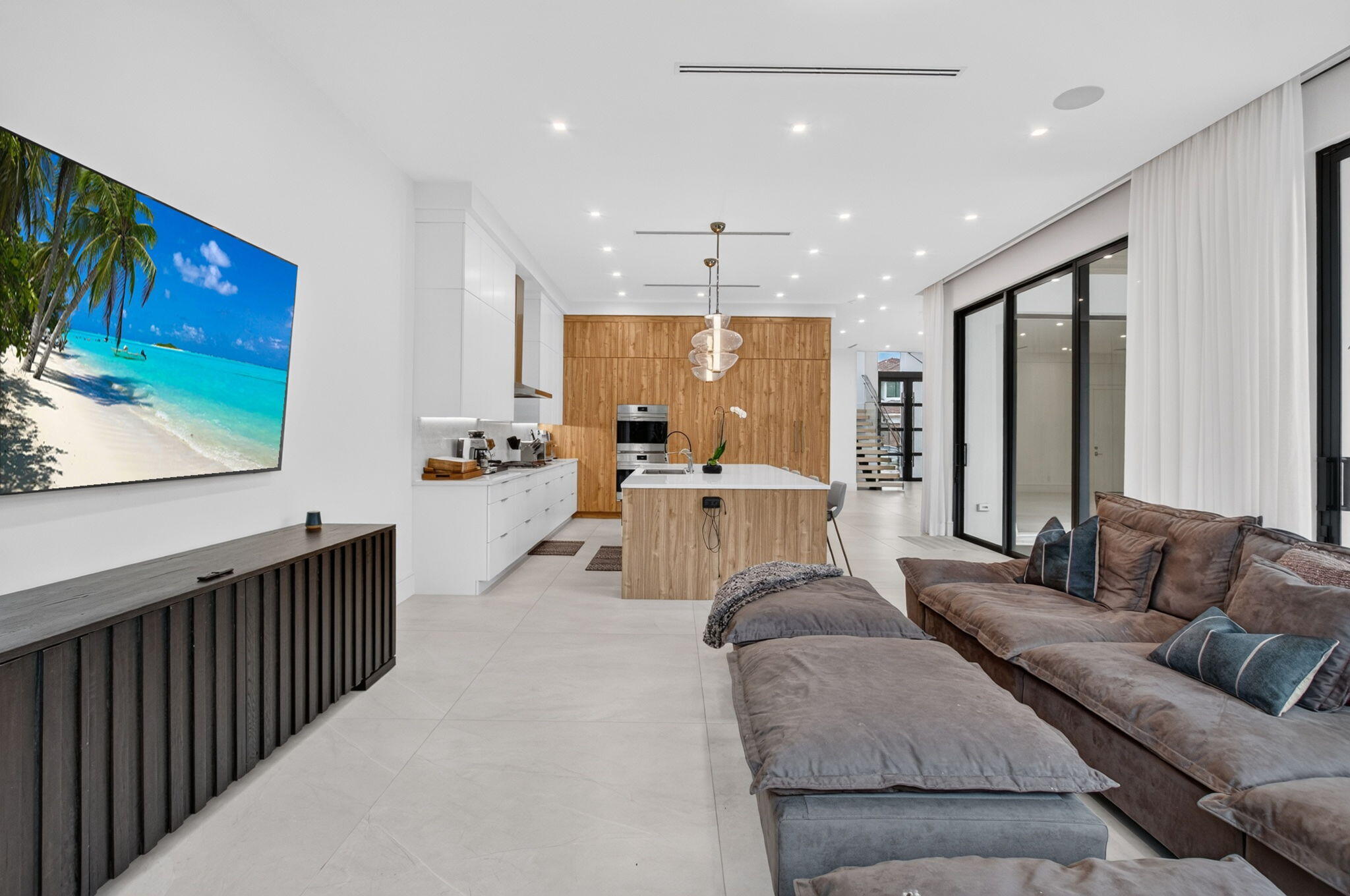 OPEN CONCEPT