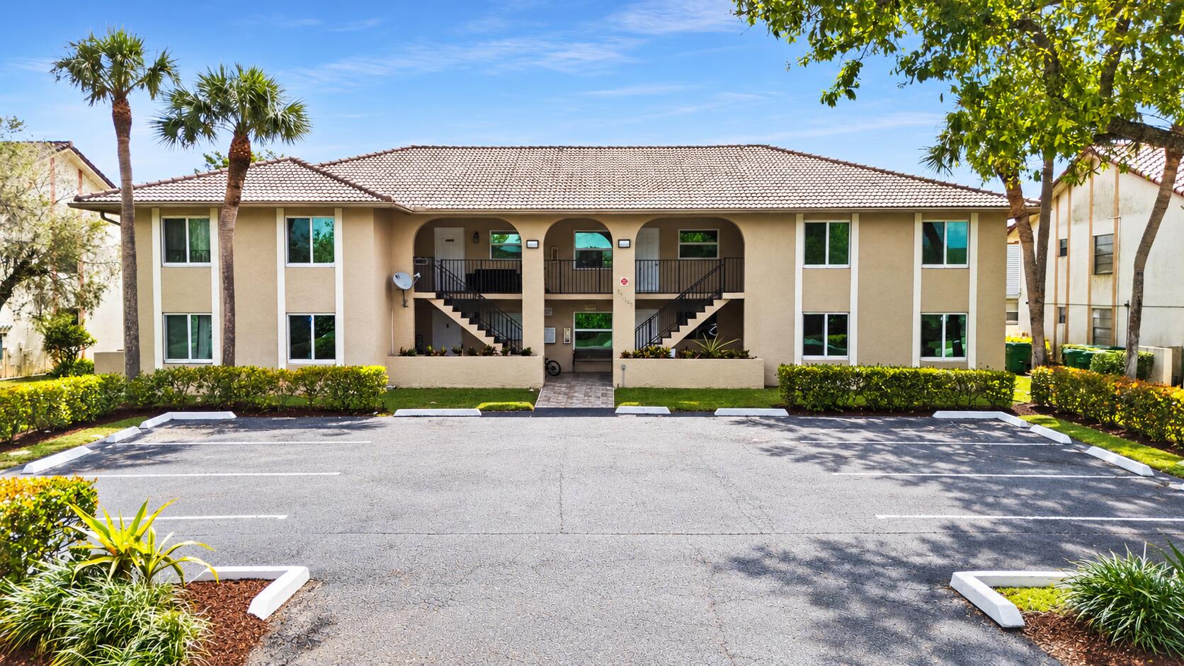 Sunny Symmetrical Apartment Courtyard