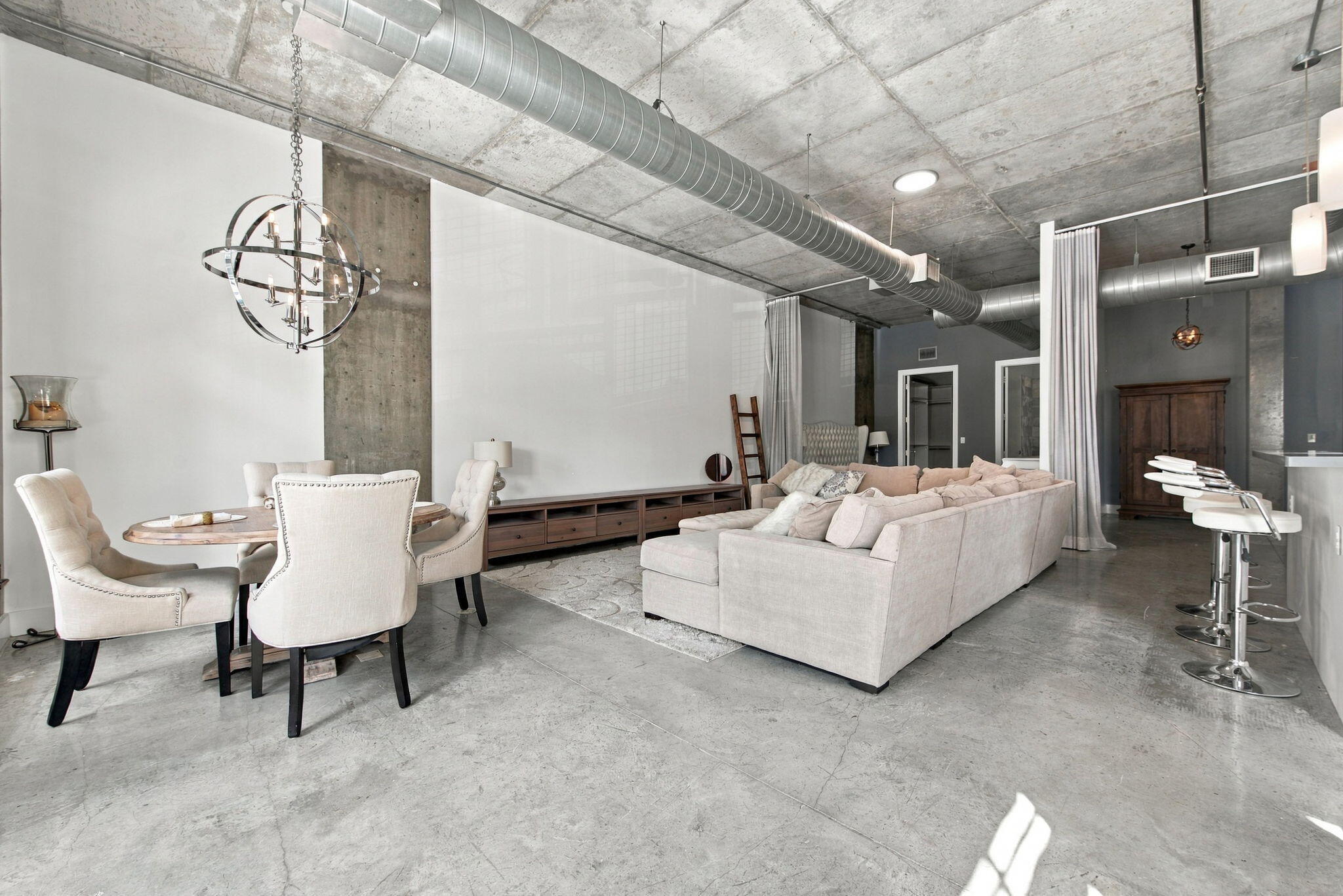 10-web-or-mls-434-nw-1st-ave-203