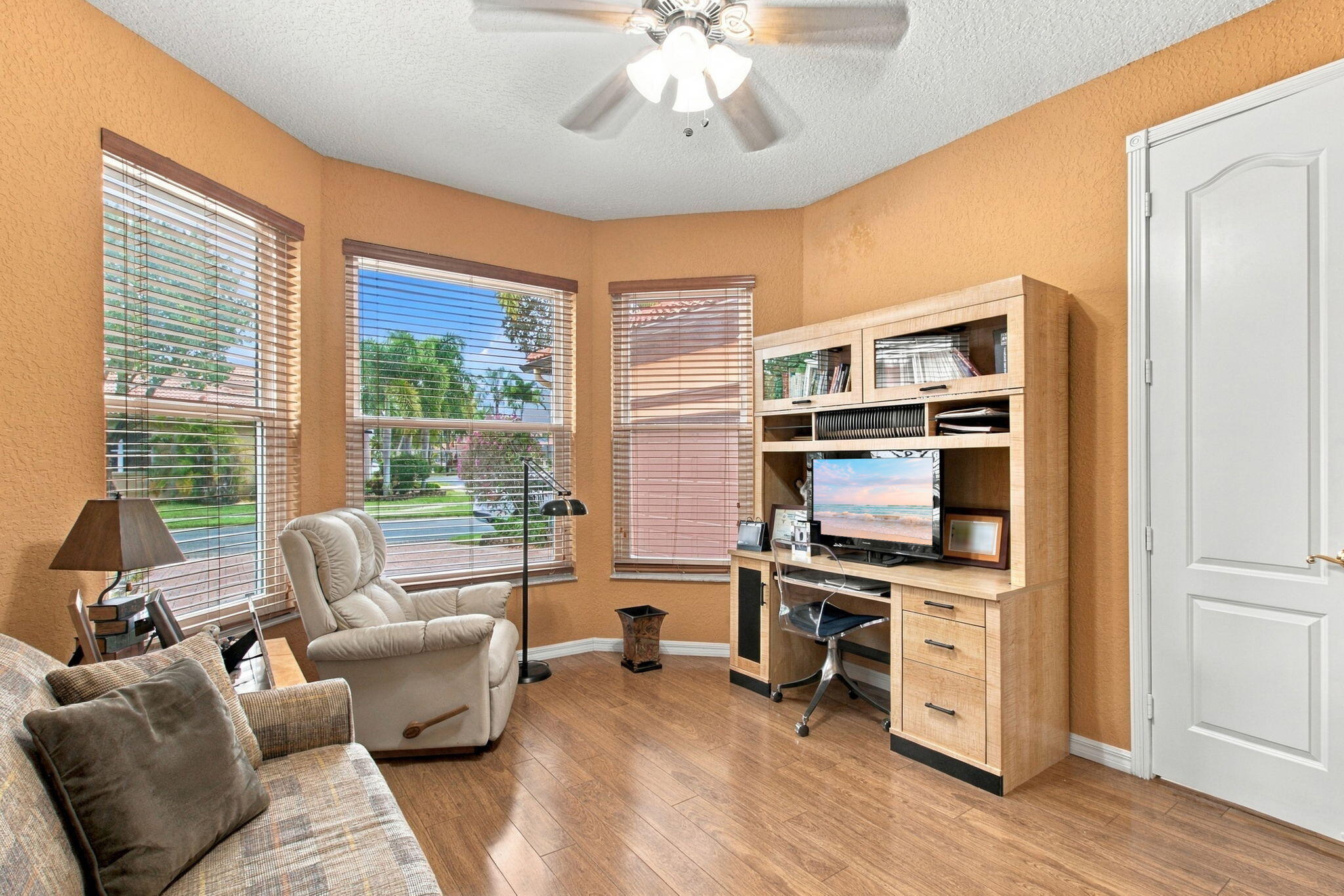 22-web-or-mls-10161-ravenna-way
