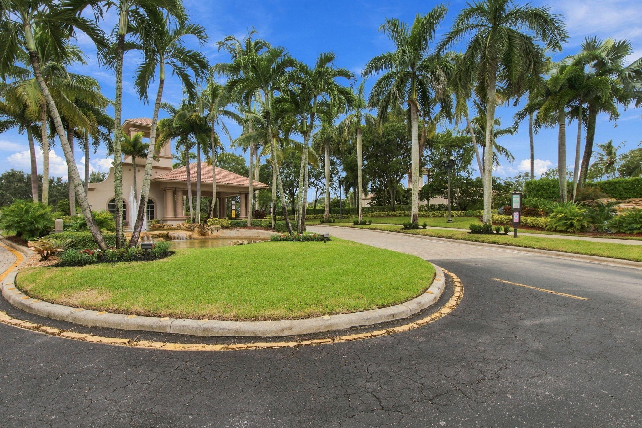 30-web-or-mls-10161-ravenna-way