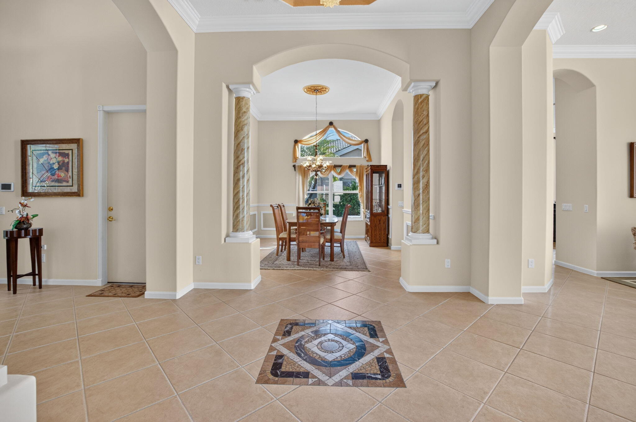 Dining Entrance