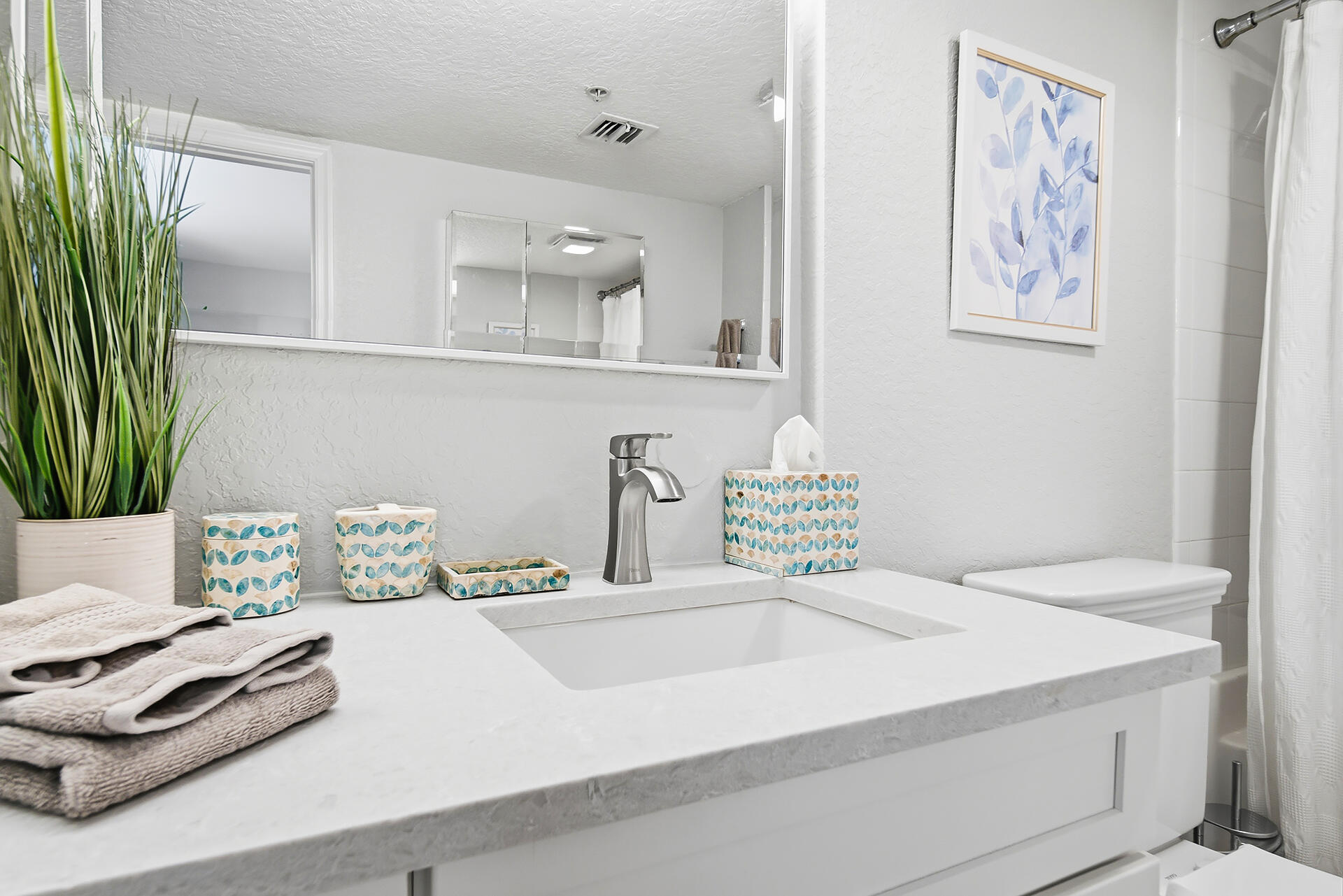 1801-NORTH-FLAGLER-DR-UNIT-201-33407-021
