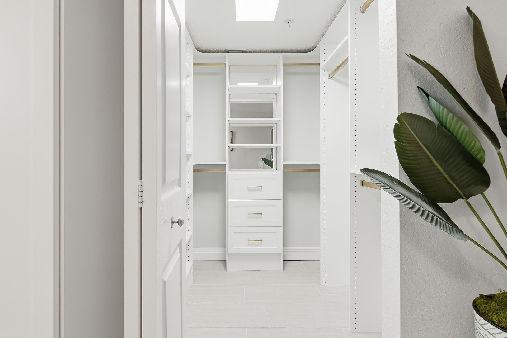 1801-NORTH-FLAGLER-DR-UNIT-201-33407-026