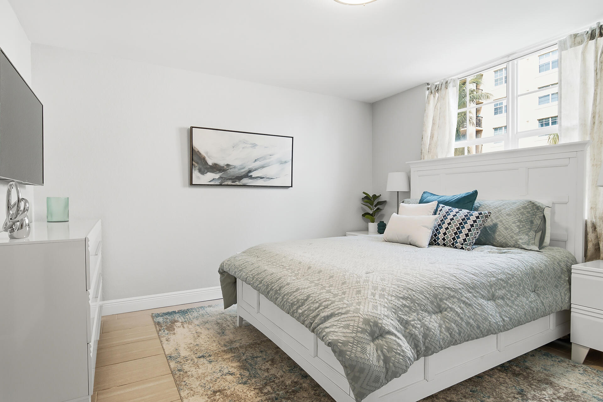 1801-NORTH-FLAGLER-DR-UNIT-201-33407-025
