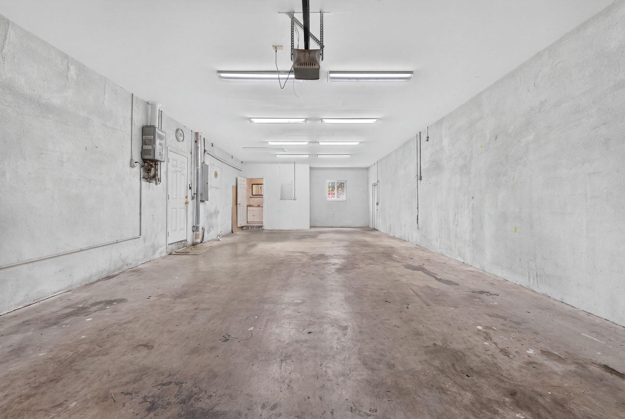 4 car garage