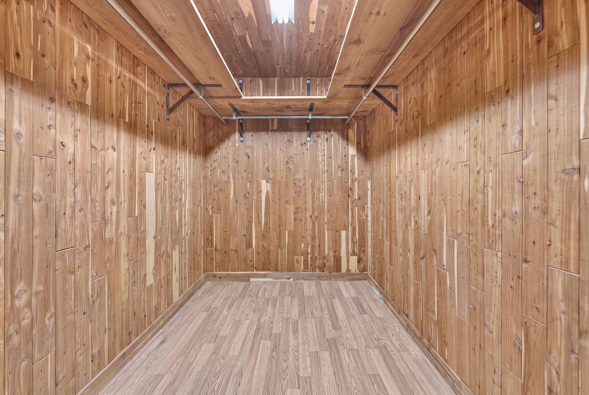 LARGE primary walk in closet