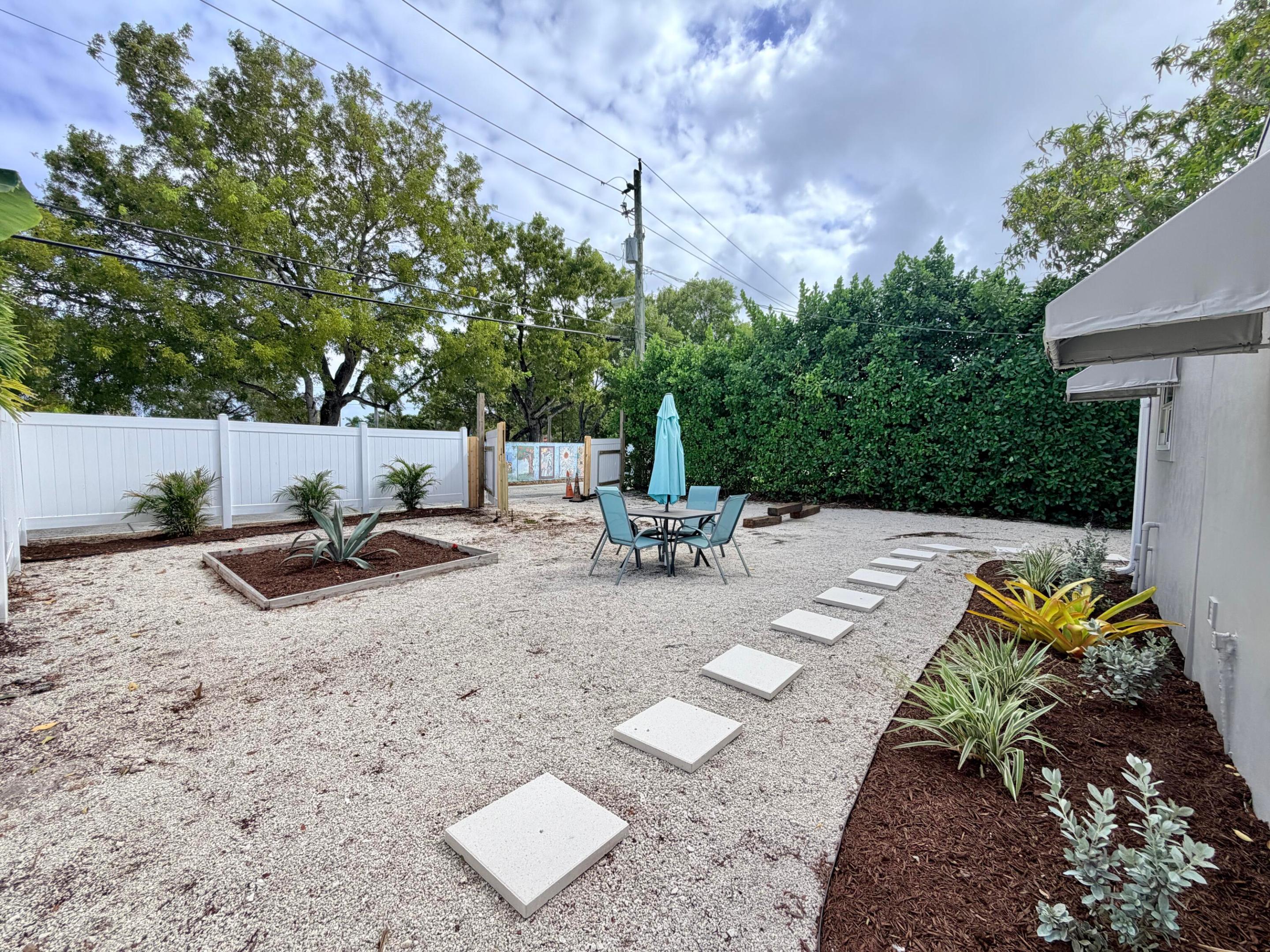 Yard Yard