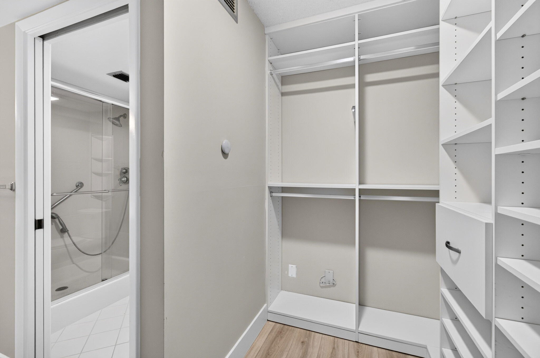 Custom Closets