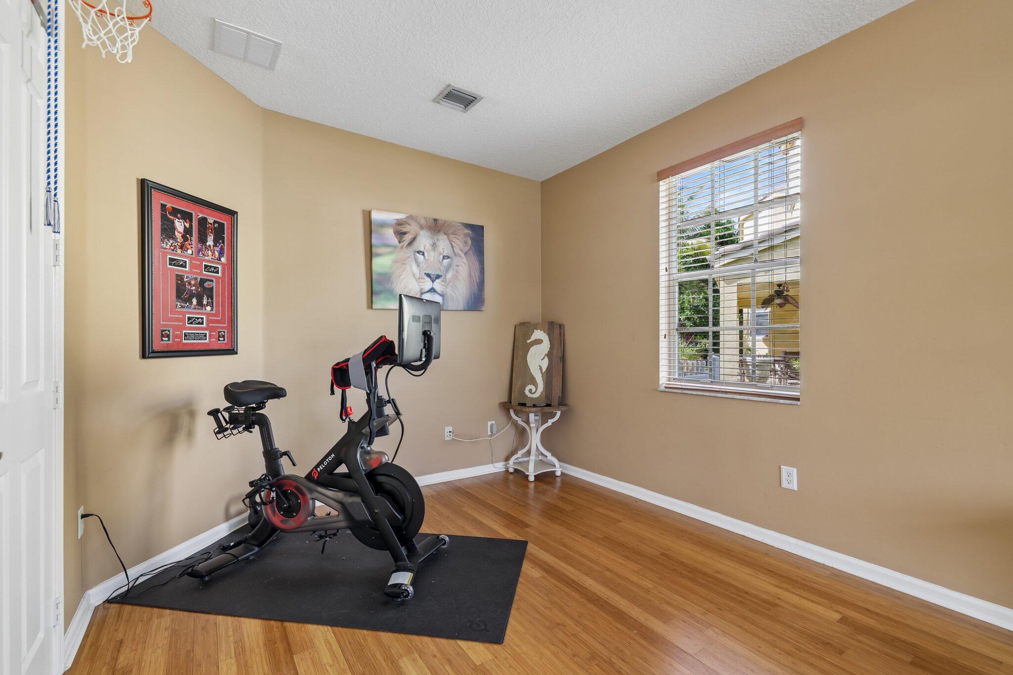 15-web-or-mls-Misty Oaks Cir-S2610-015