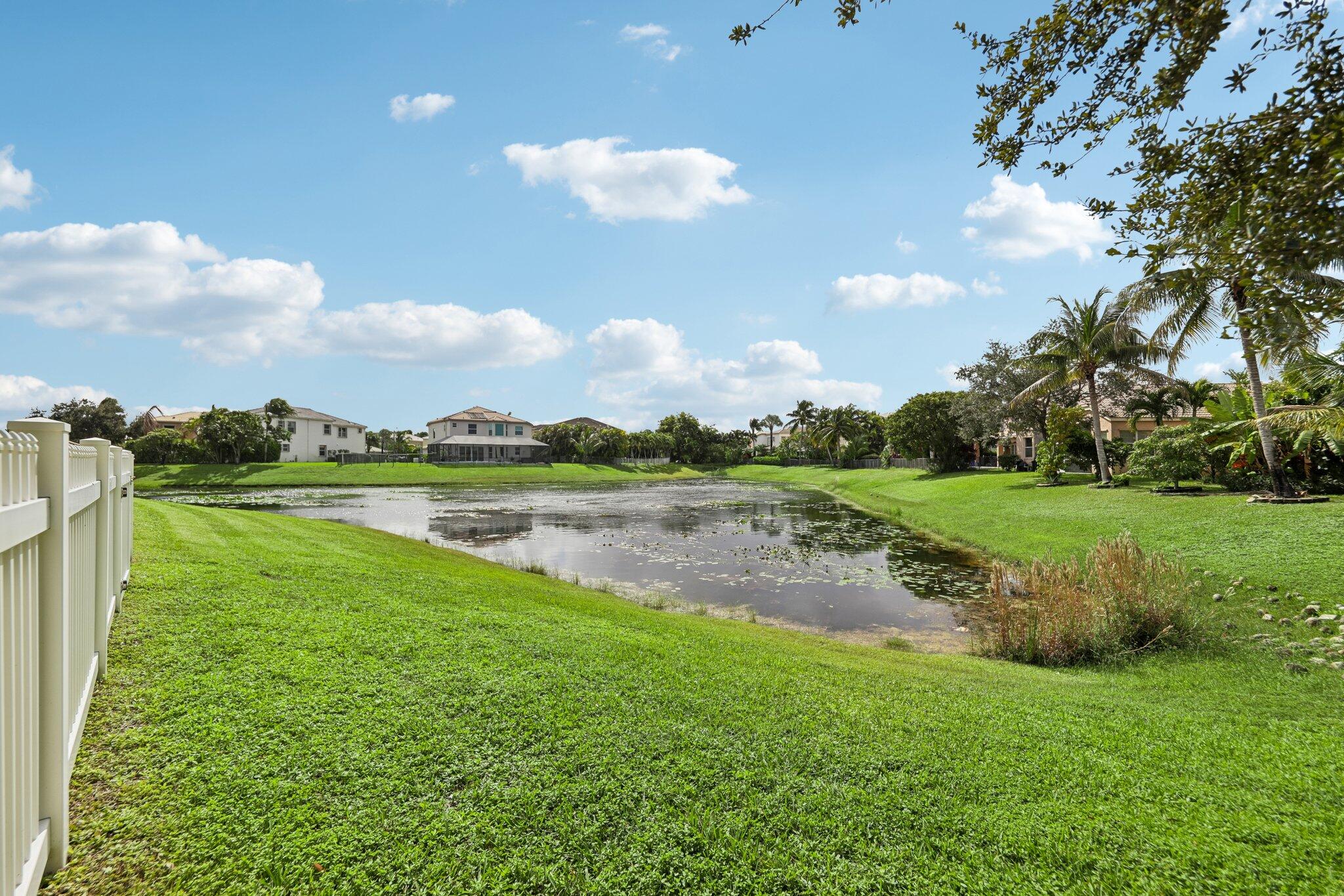35-web-or-mls-Misty Oaks Cir-S2610-035
